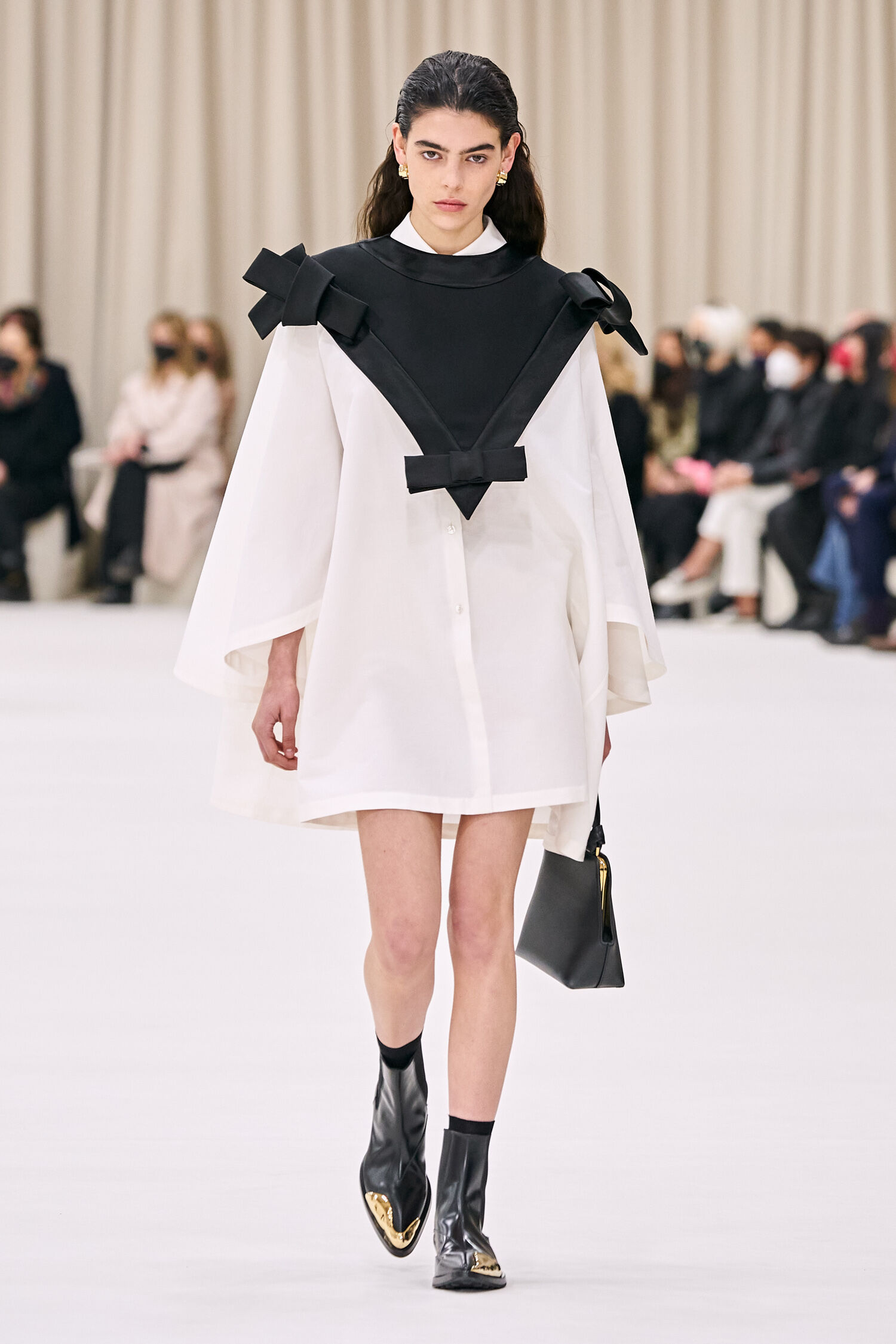 Women Show Fall Winter 2022