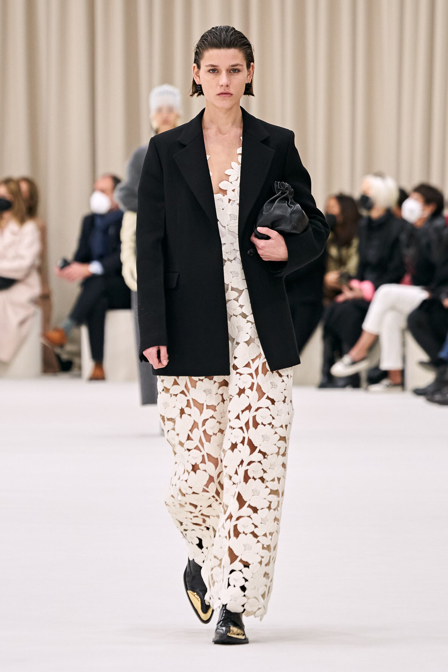 Women Show Fall Winter 2022