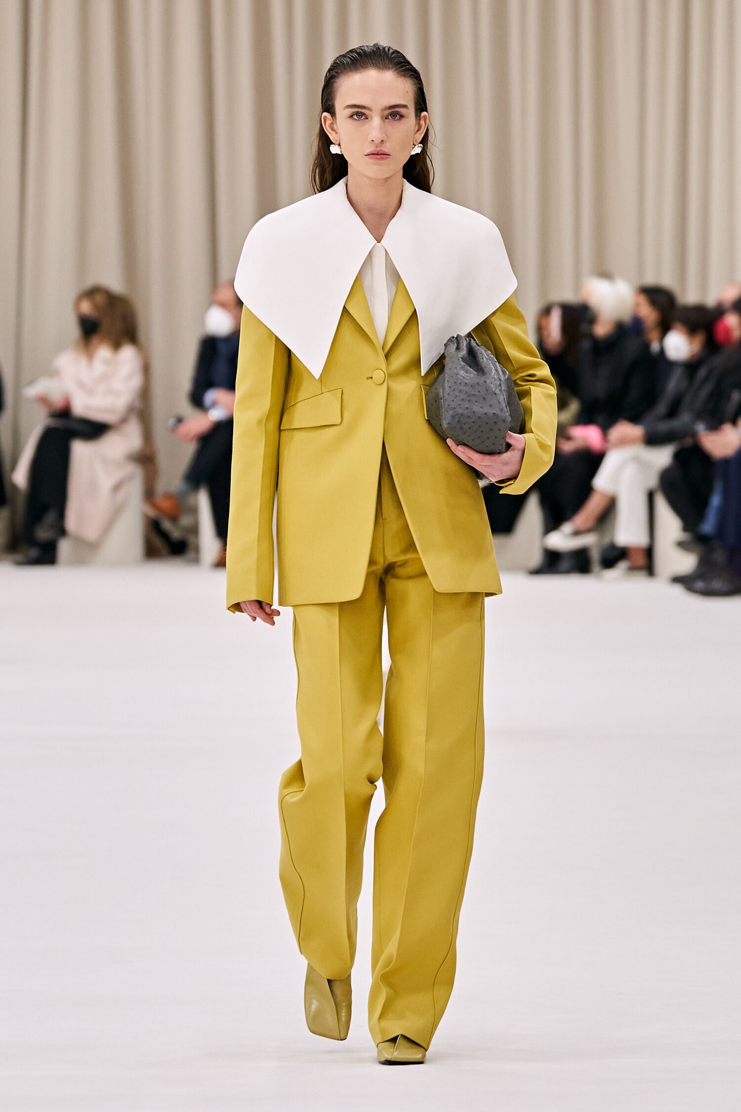 Women Show Fall Winter 2022