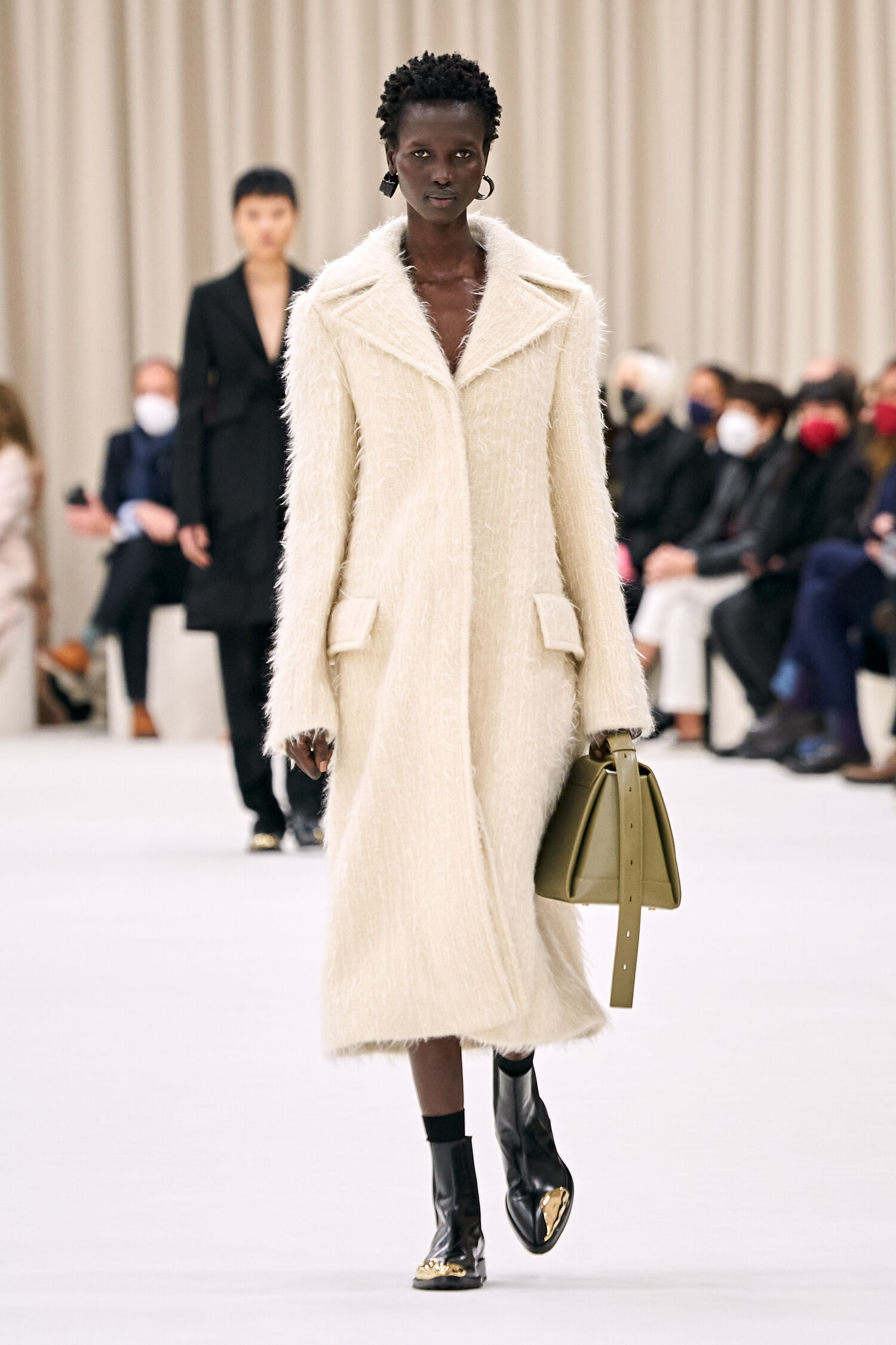 Women Show Fall Winter 2022