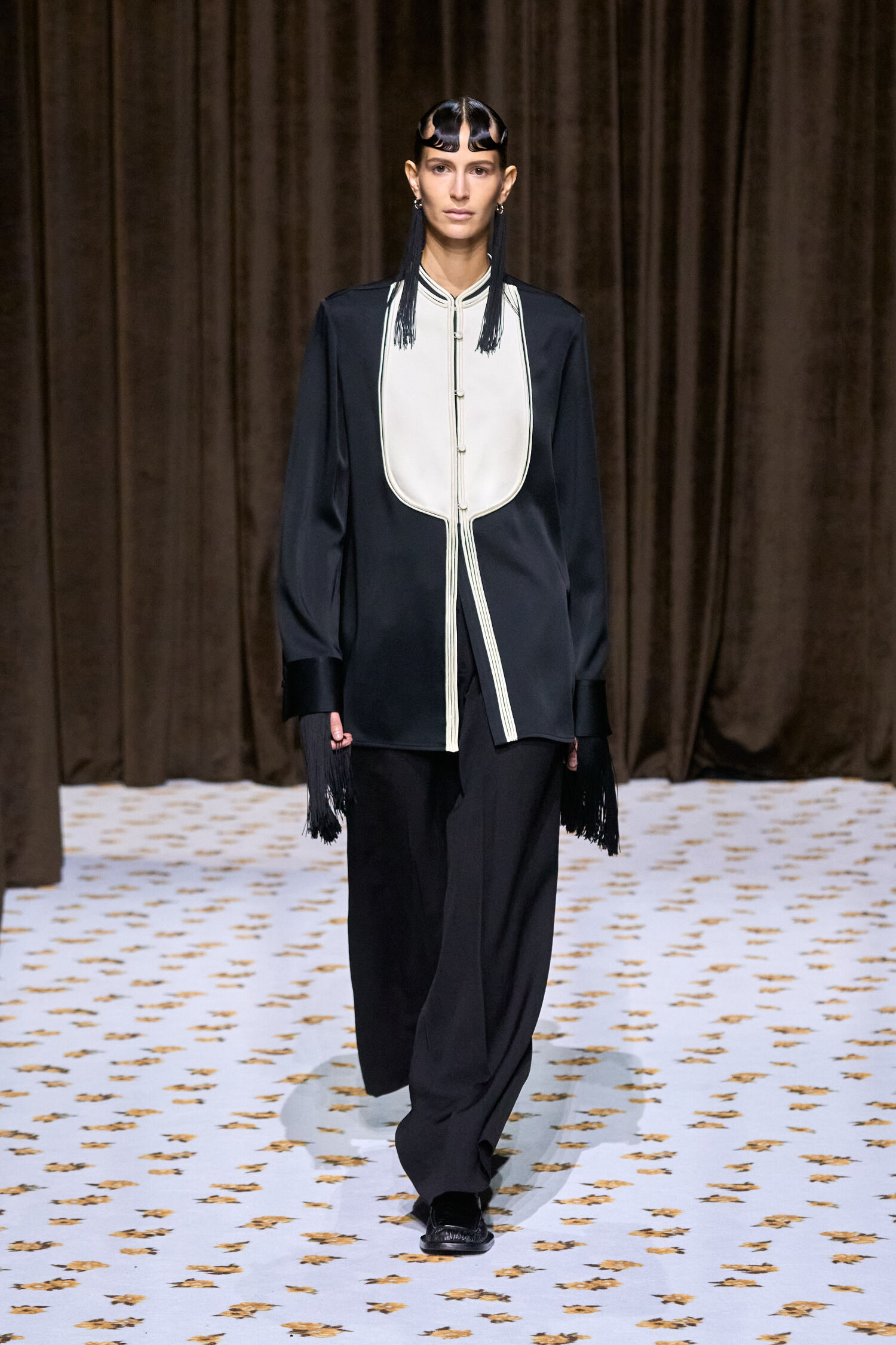 Women and Men Show Spring/Summer 2025