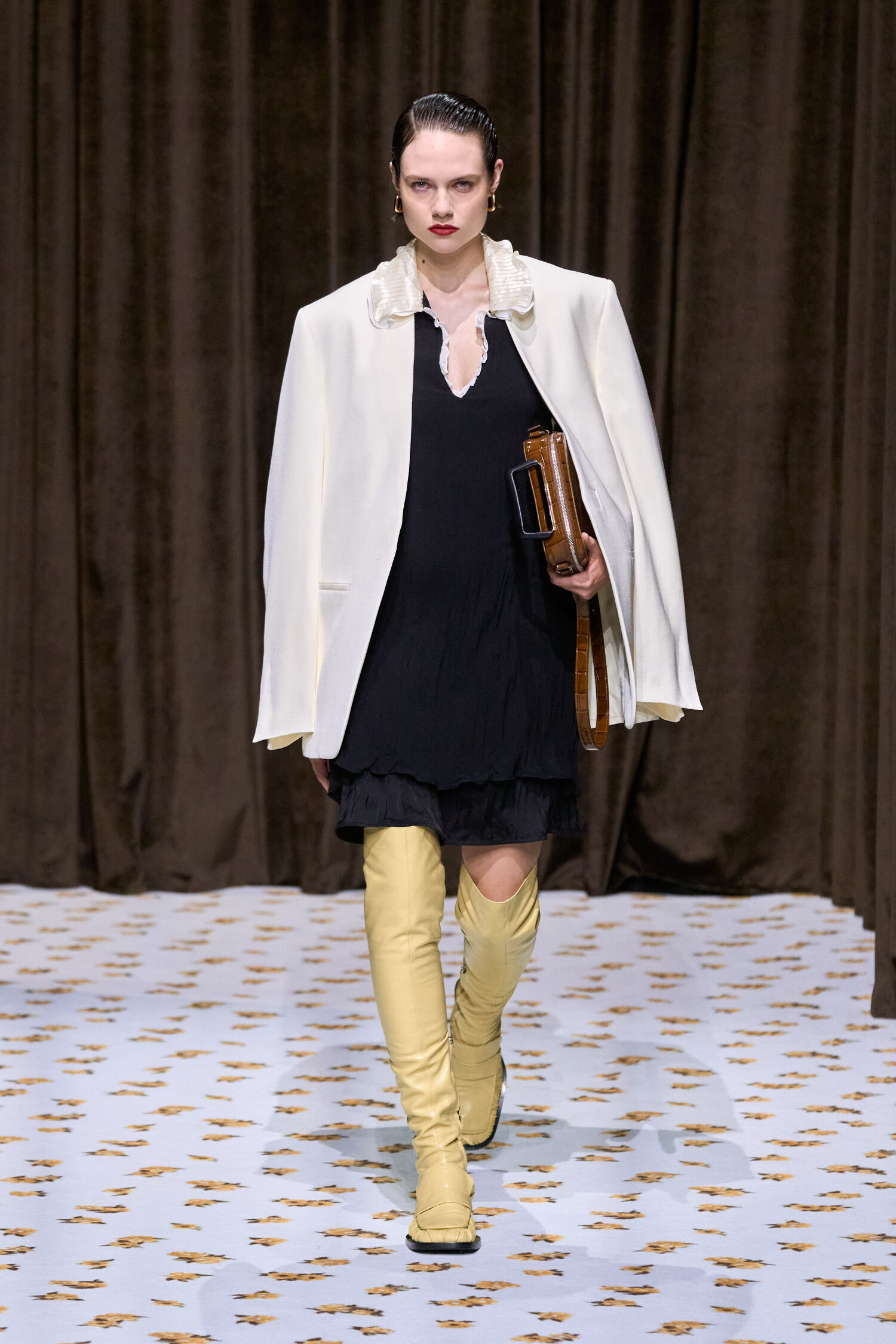 Women and Men Show Spring/Summer 2025