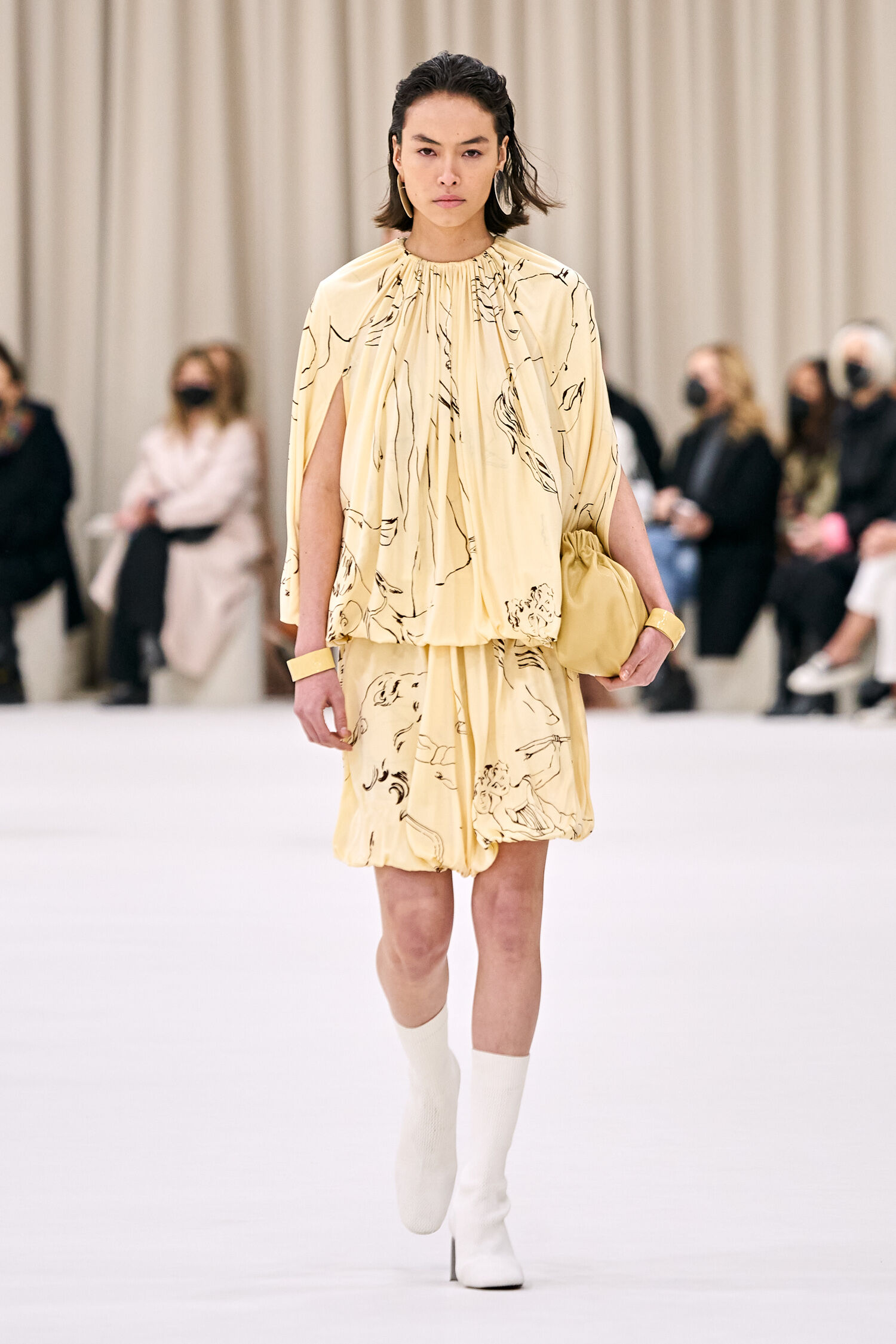 Women Show Fall Winter 2022