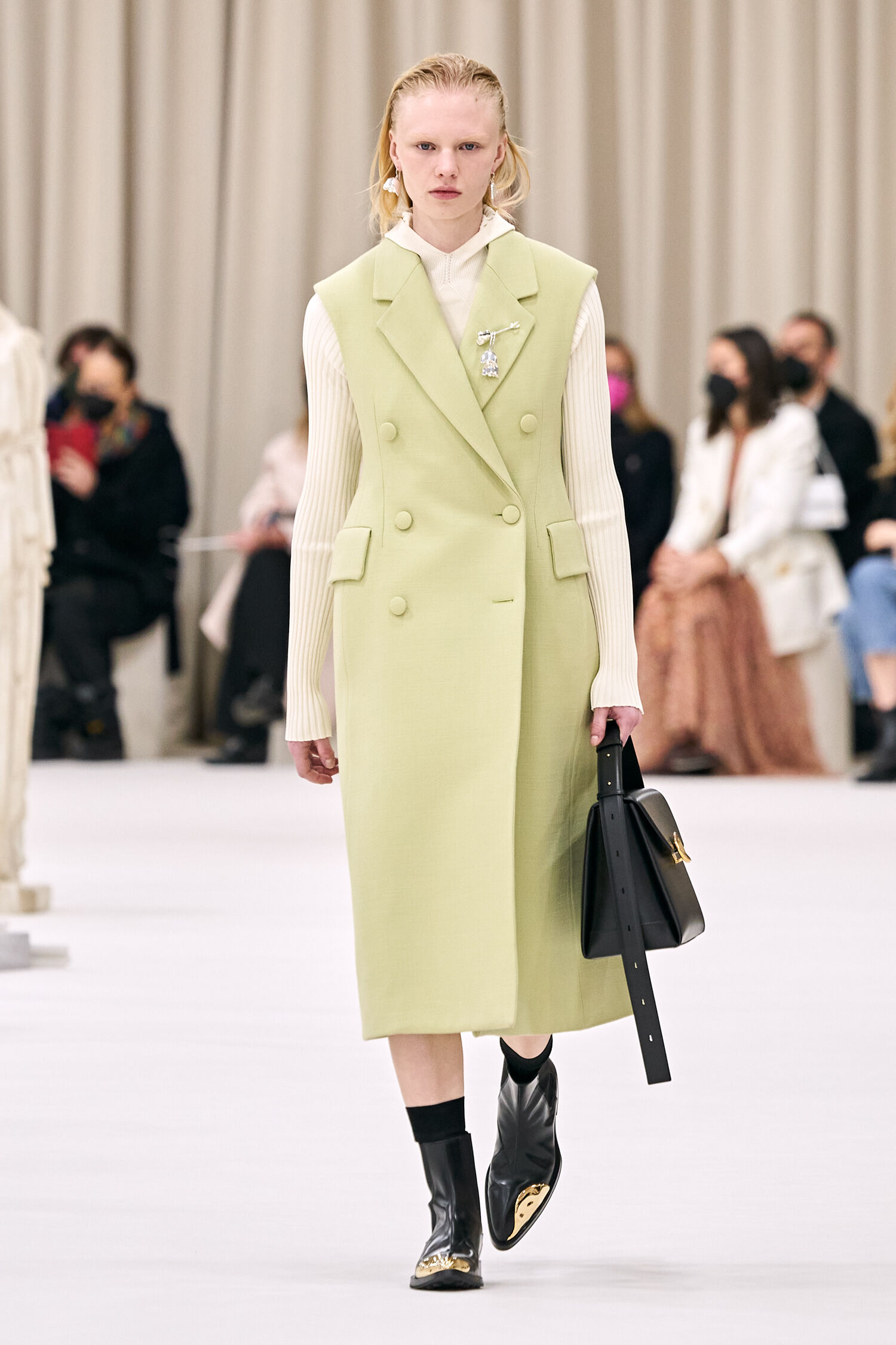 Women Show Fall Winter 2022