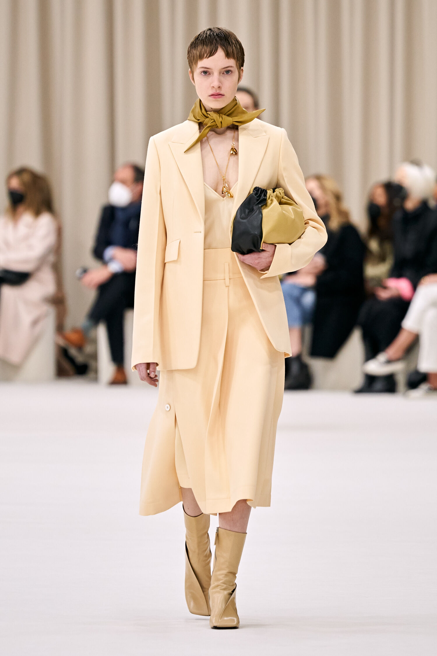 Women Show Fall Winter 2022