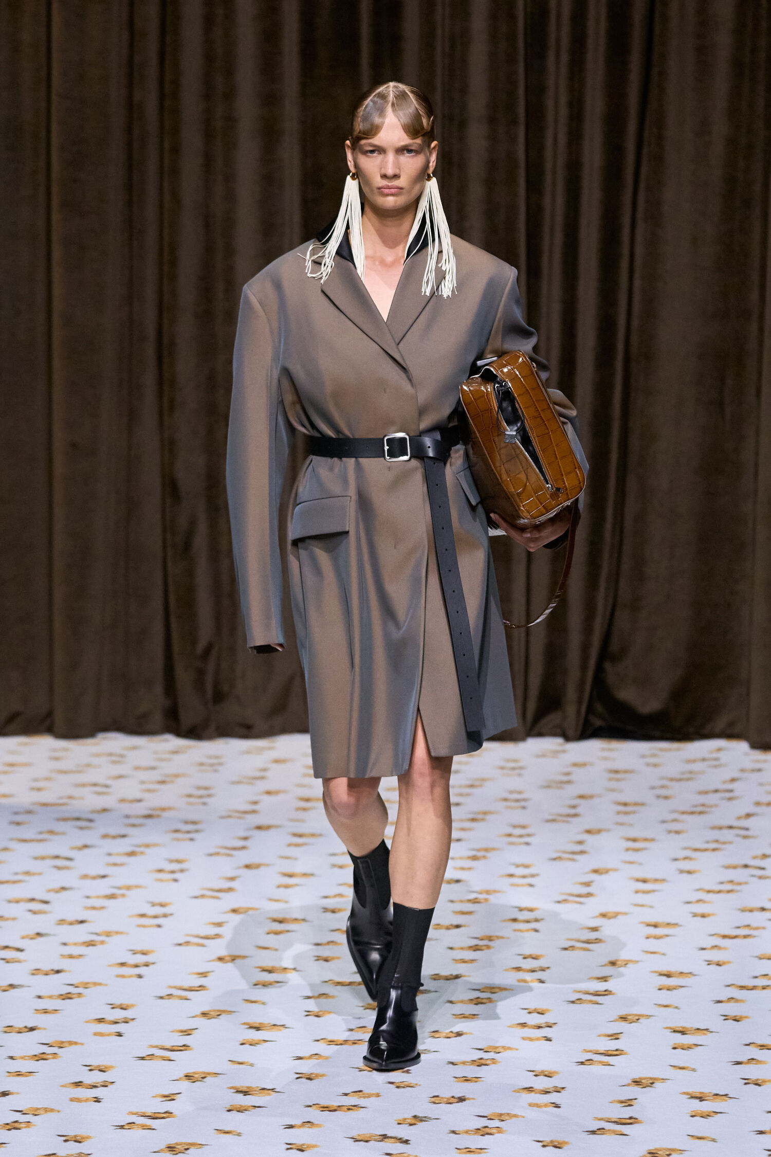 Women and Men Show Spring/Summer 2025