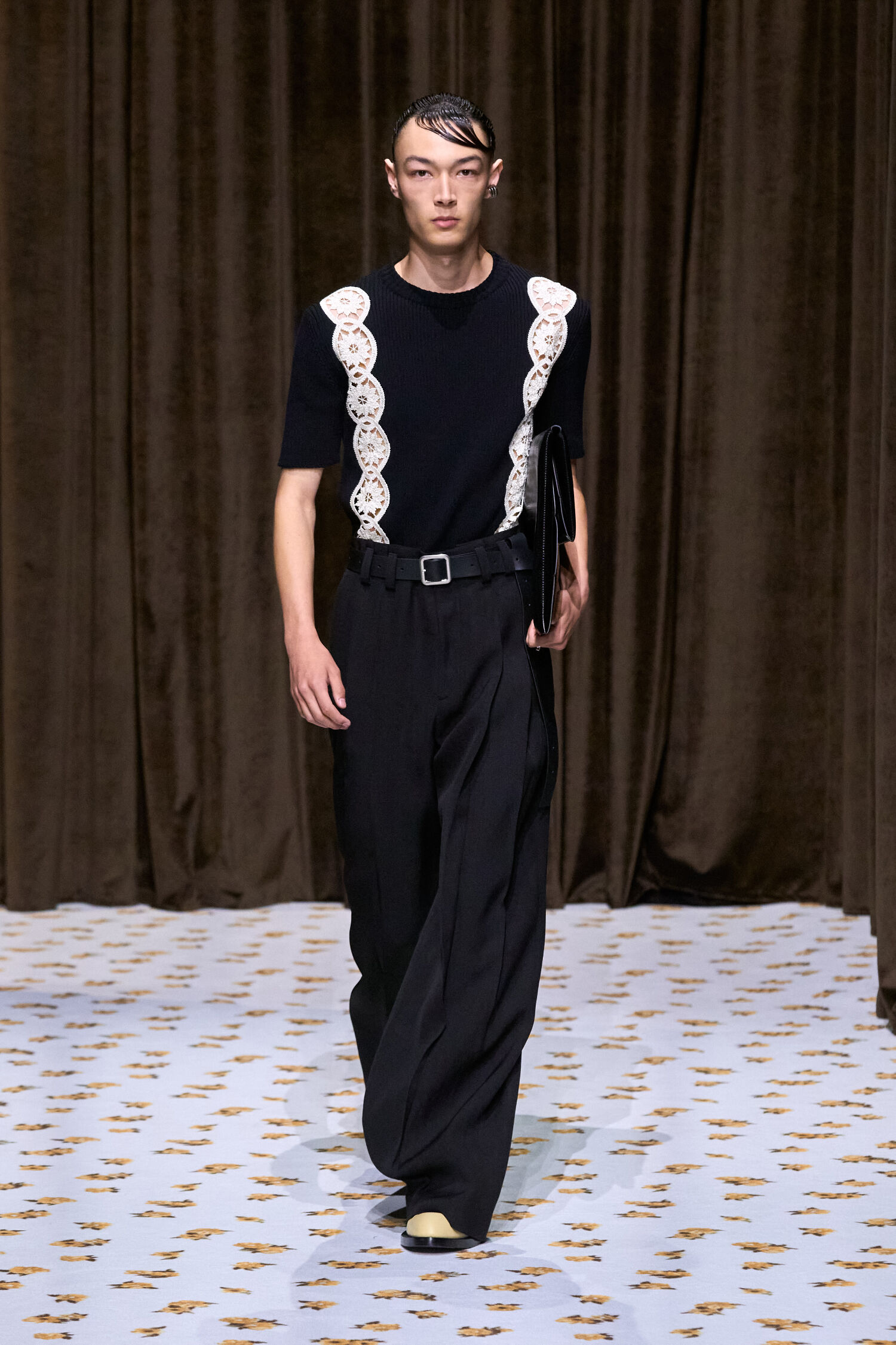 Women and Men Show Spring/Summer 2025