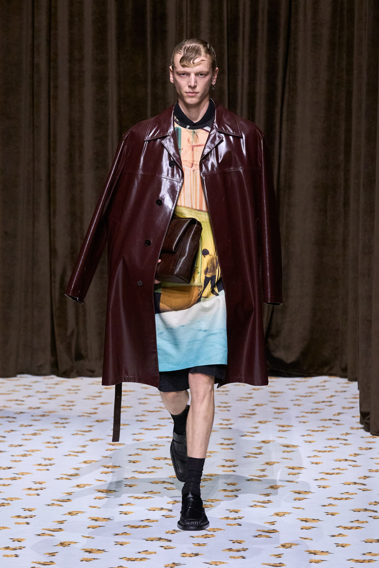 Women and Men Show Spring/Summer 2025