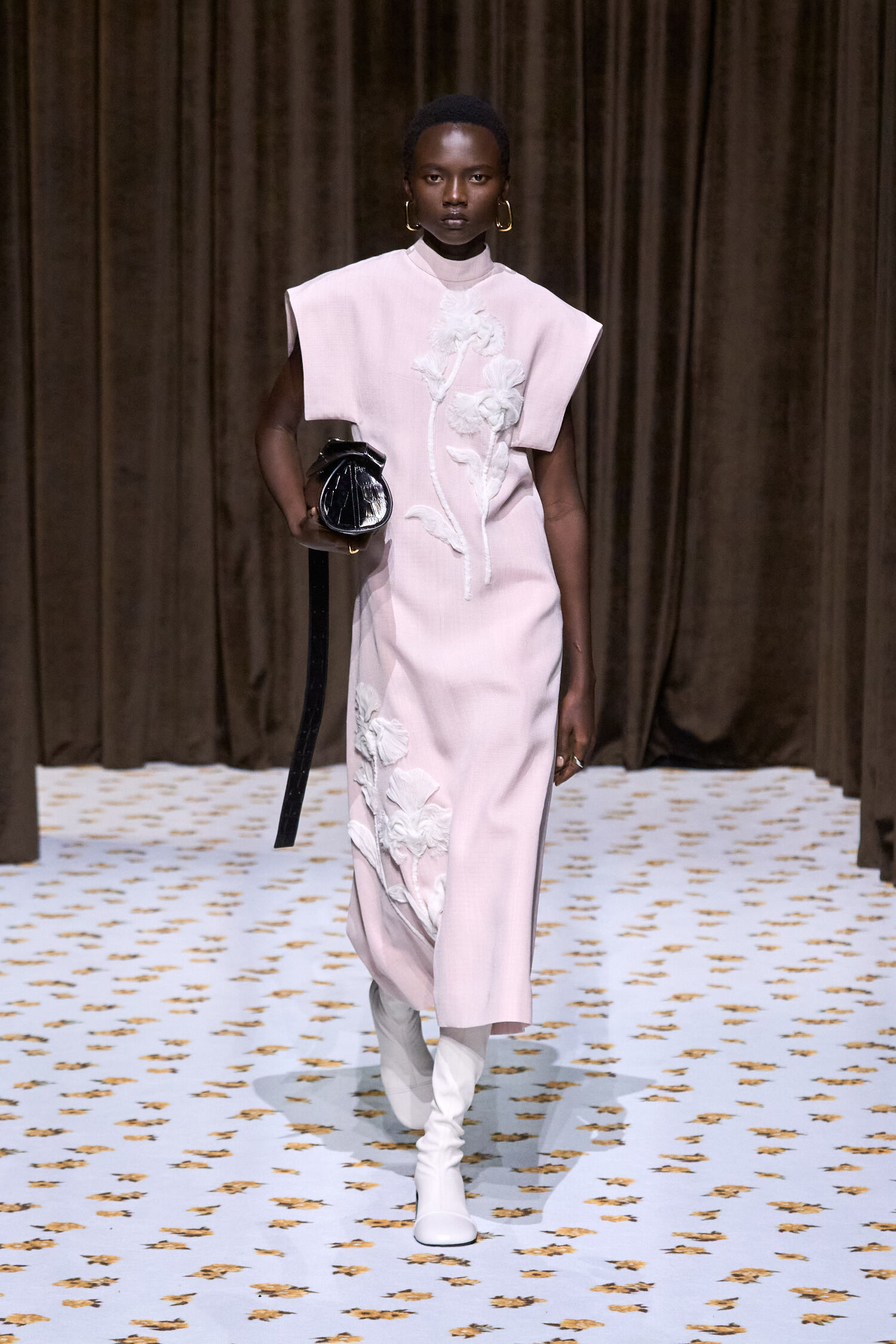 Women and Men Show Spring/Summer 2025