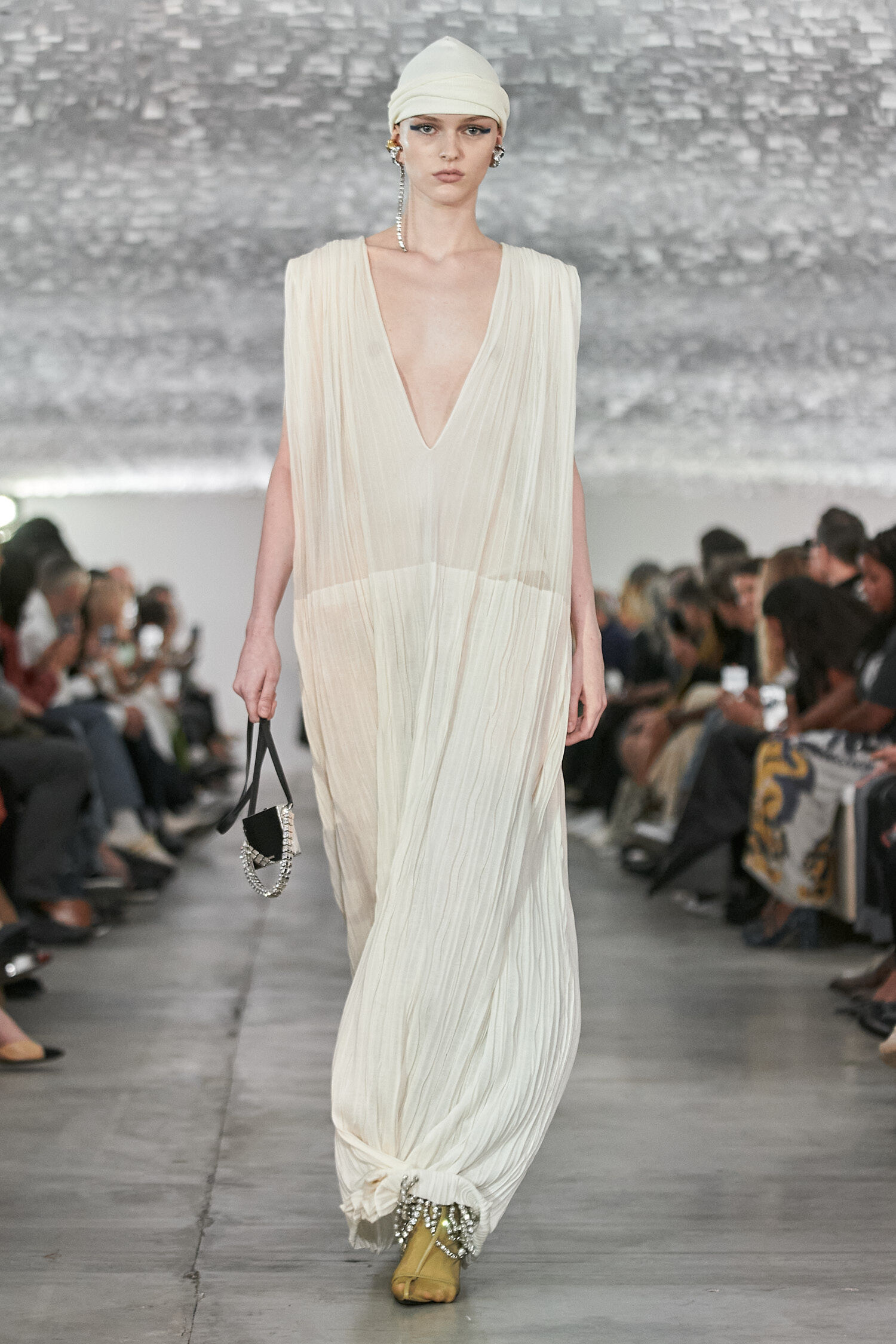 Women and Men Show Spring/Summer 2024