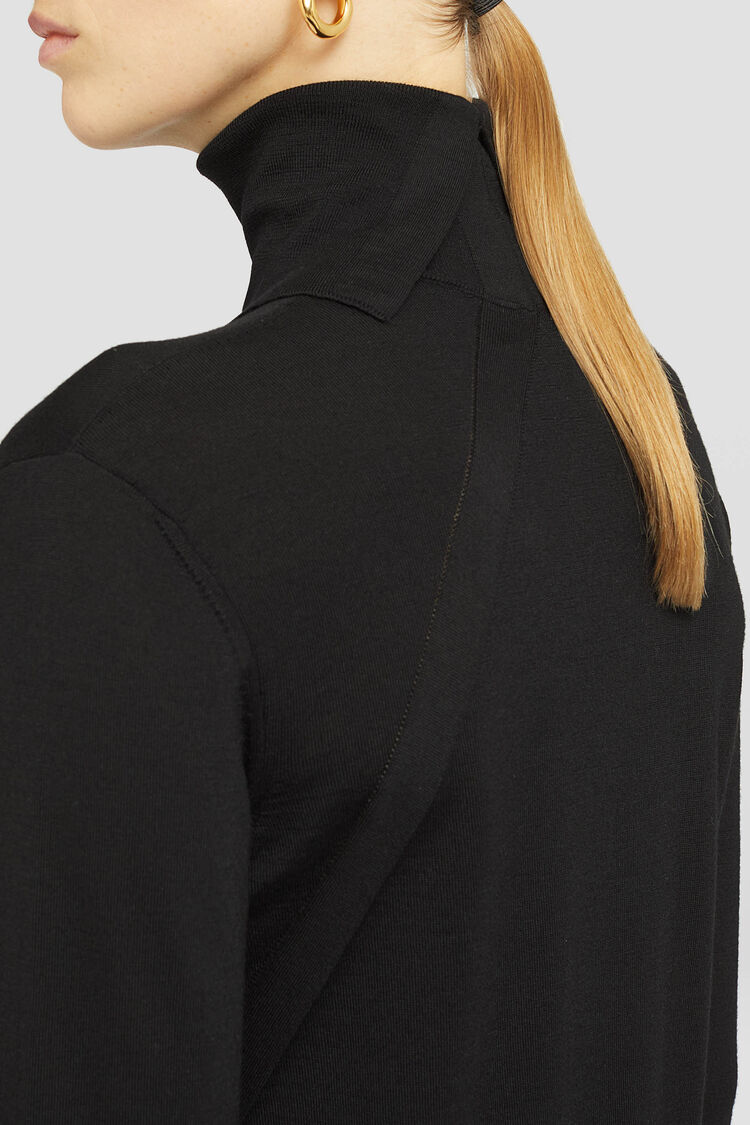 Lightweight Wool High-Neck Sweater - Sweaters Lightweight Wool High-Neck Sweater - Sweaters - Image 3