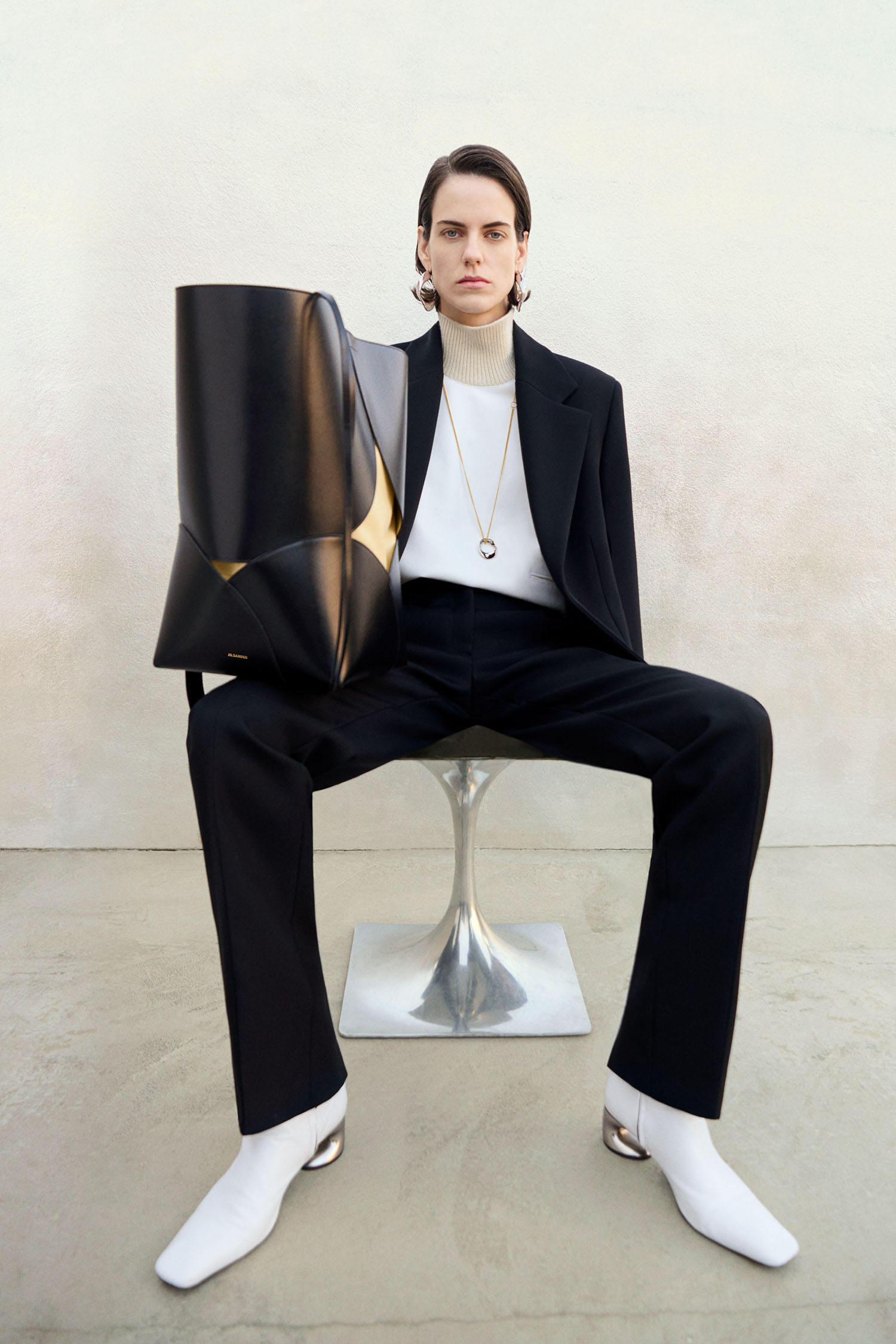 women's<br>pre-fall