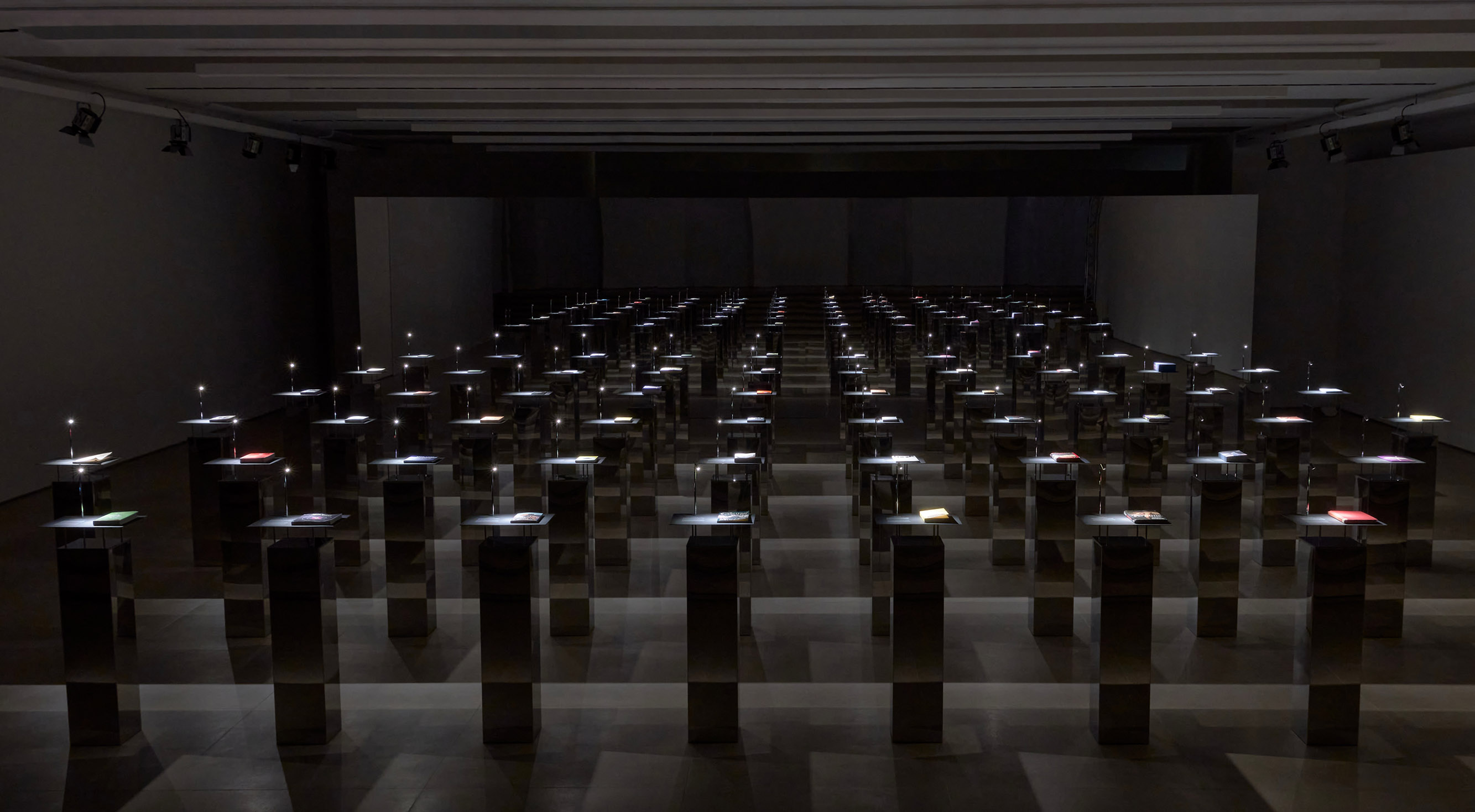 JIL SANDER AND APARTAMENTO PRESENT REFERENCE LIBRARY