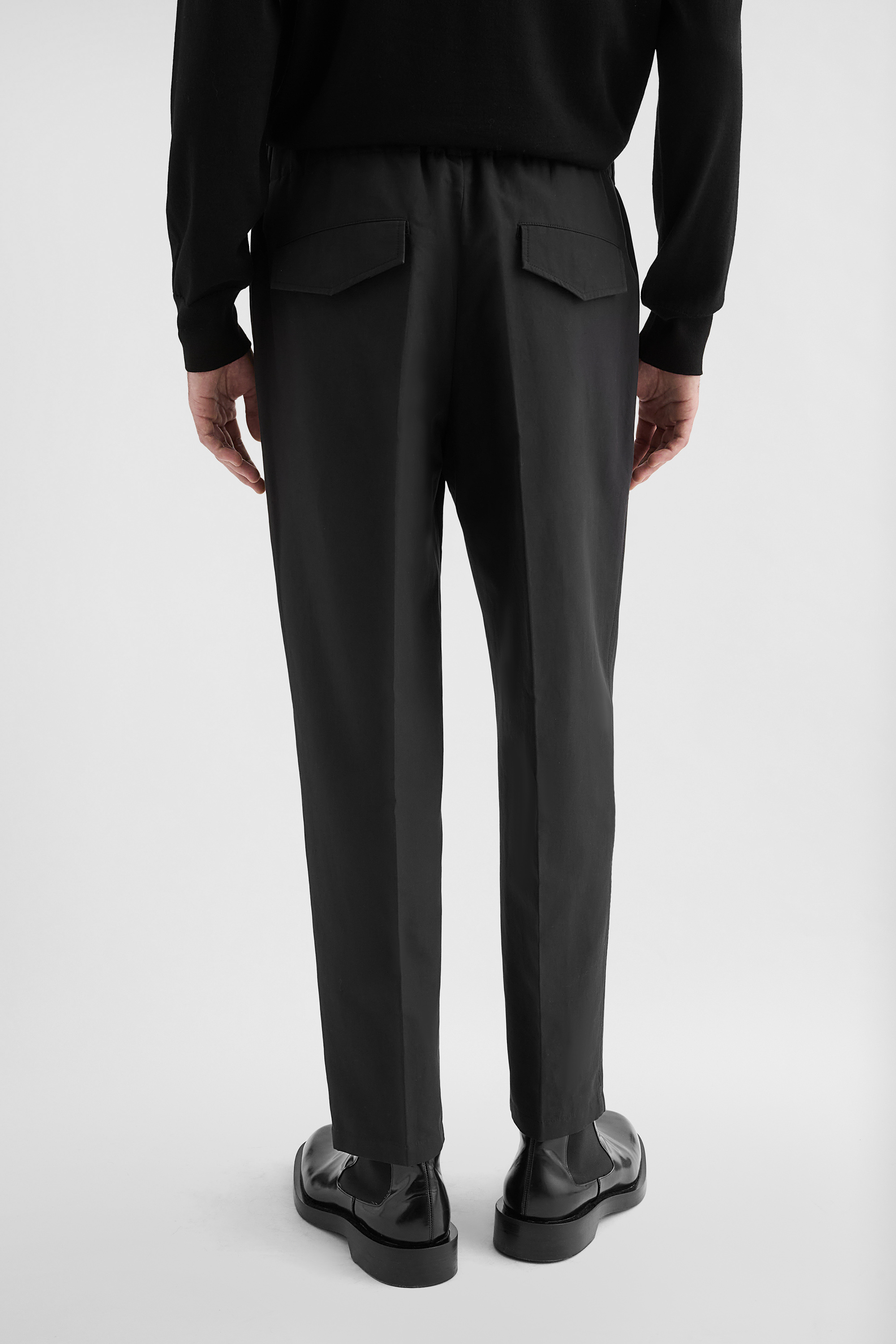 Lightweight Cotton Tapered Trousers - Trousers - Image 4