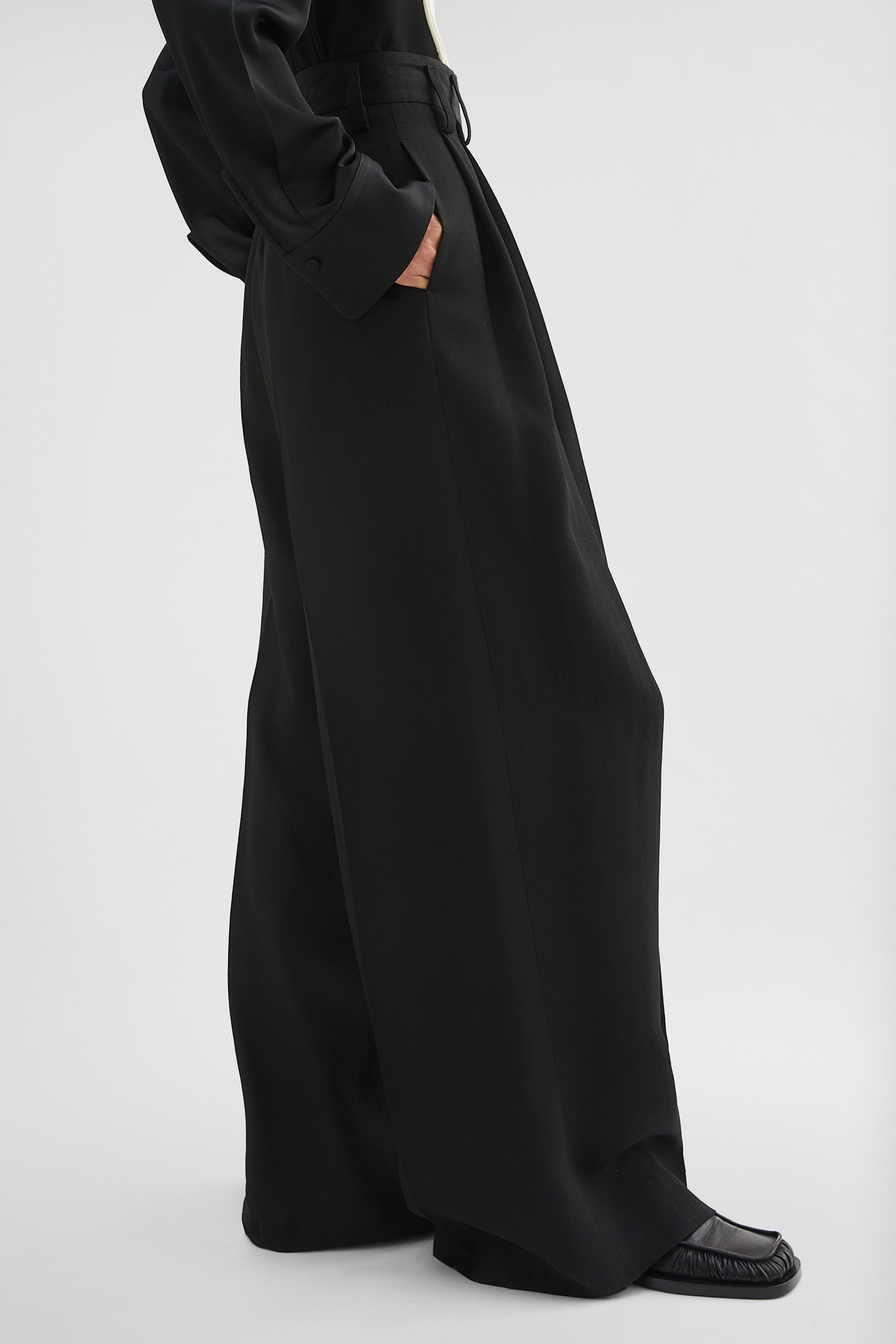 Silk Blend Trousers - Trousers - Image 3