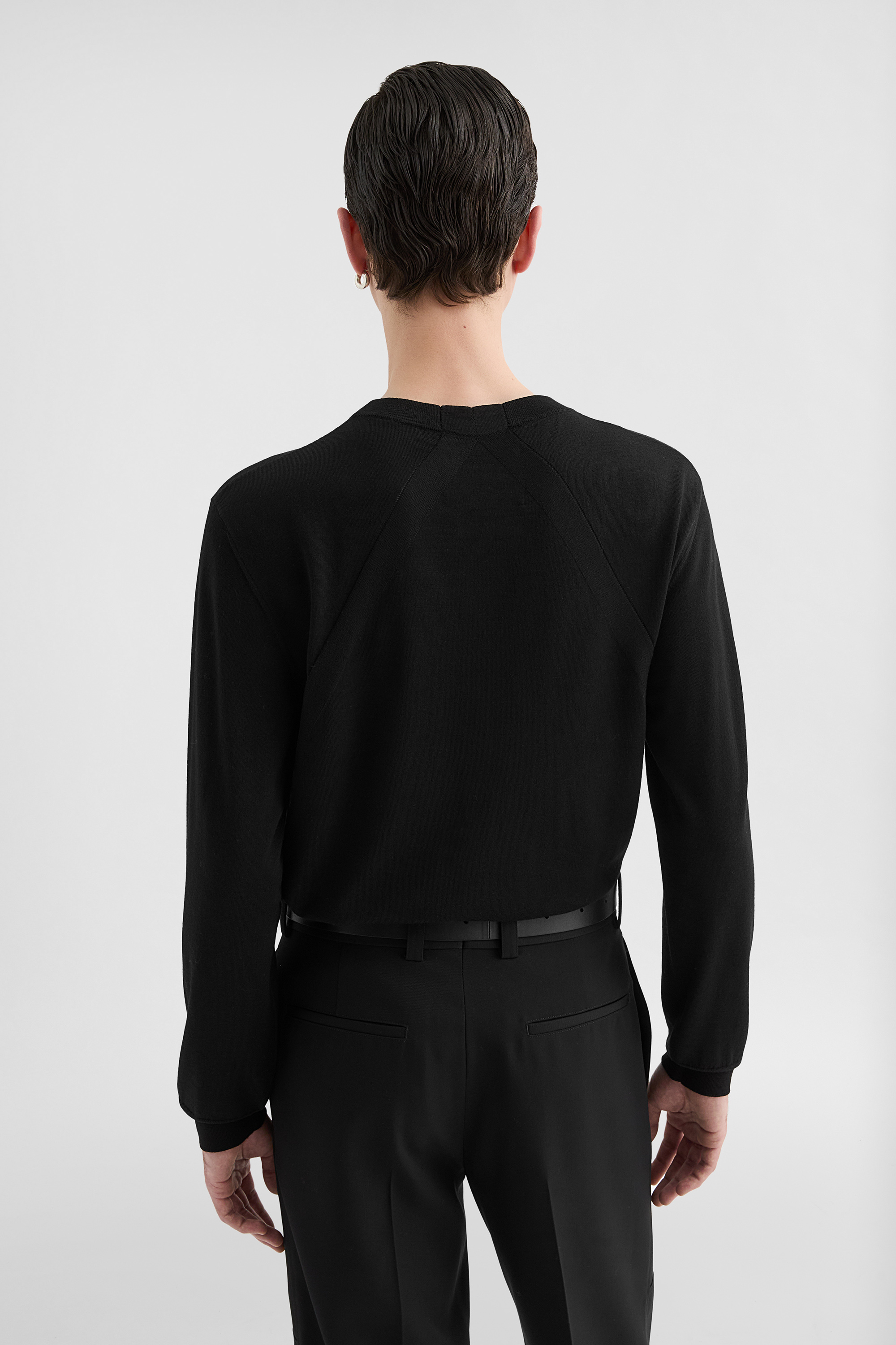 Lightweight Wool Crew-Neck Sweater - Sweaters - Image 4