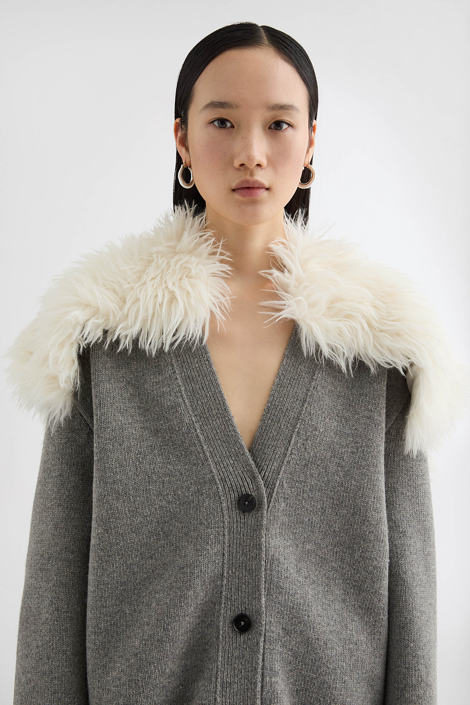 Midweight Wool Blend V-Neck Cardigan - Cardigans - Image 3