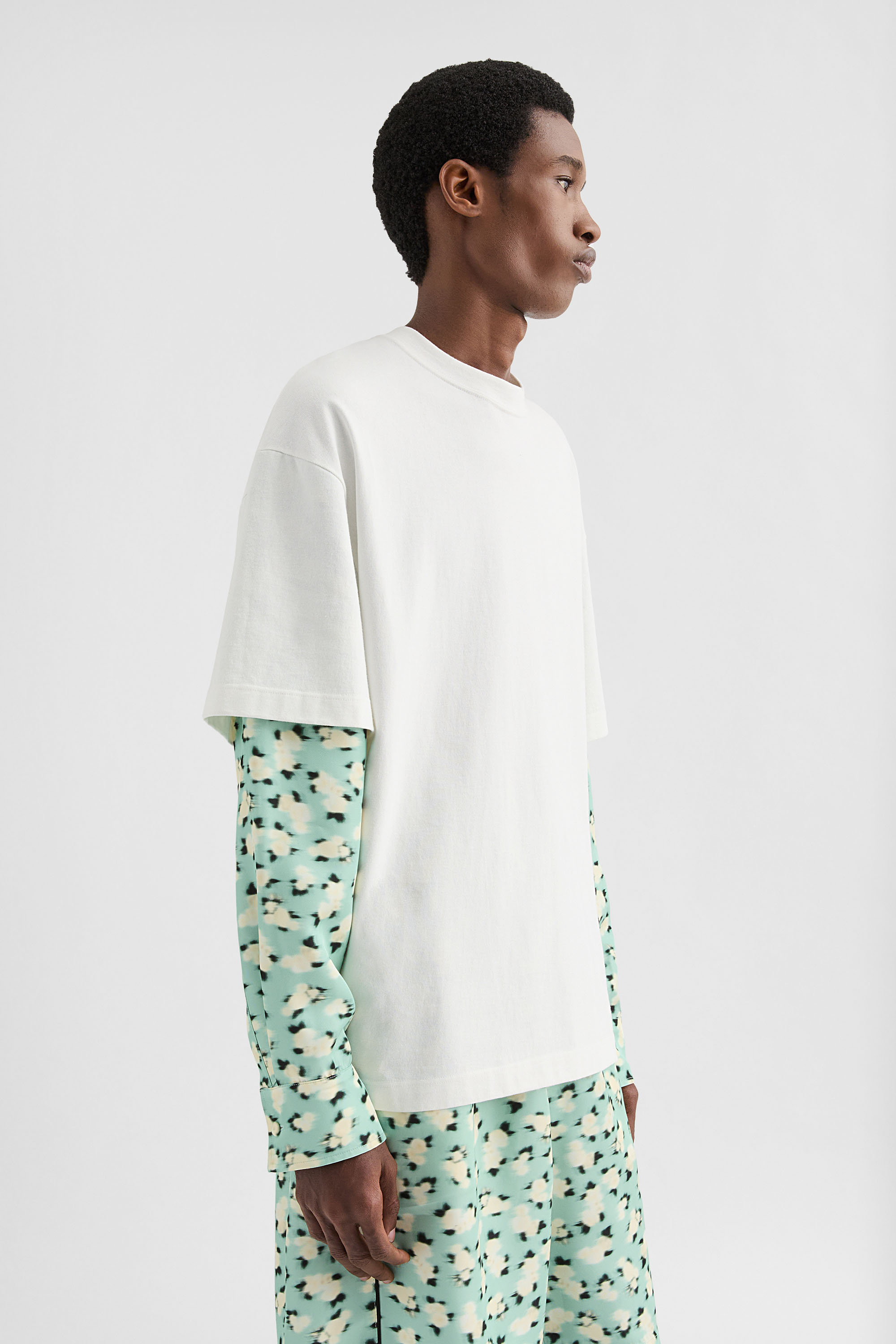Cotton Crew-Neck T-Shirt - T-shirts - Image 2