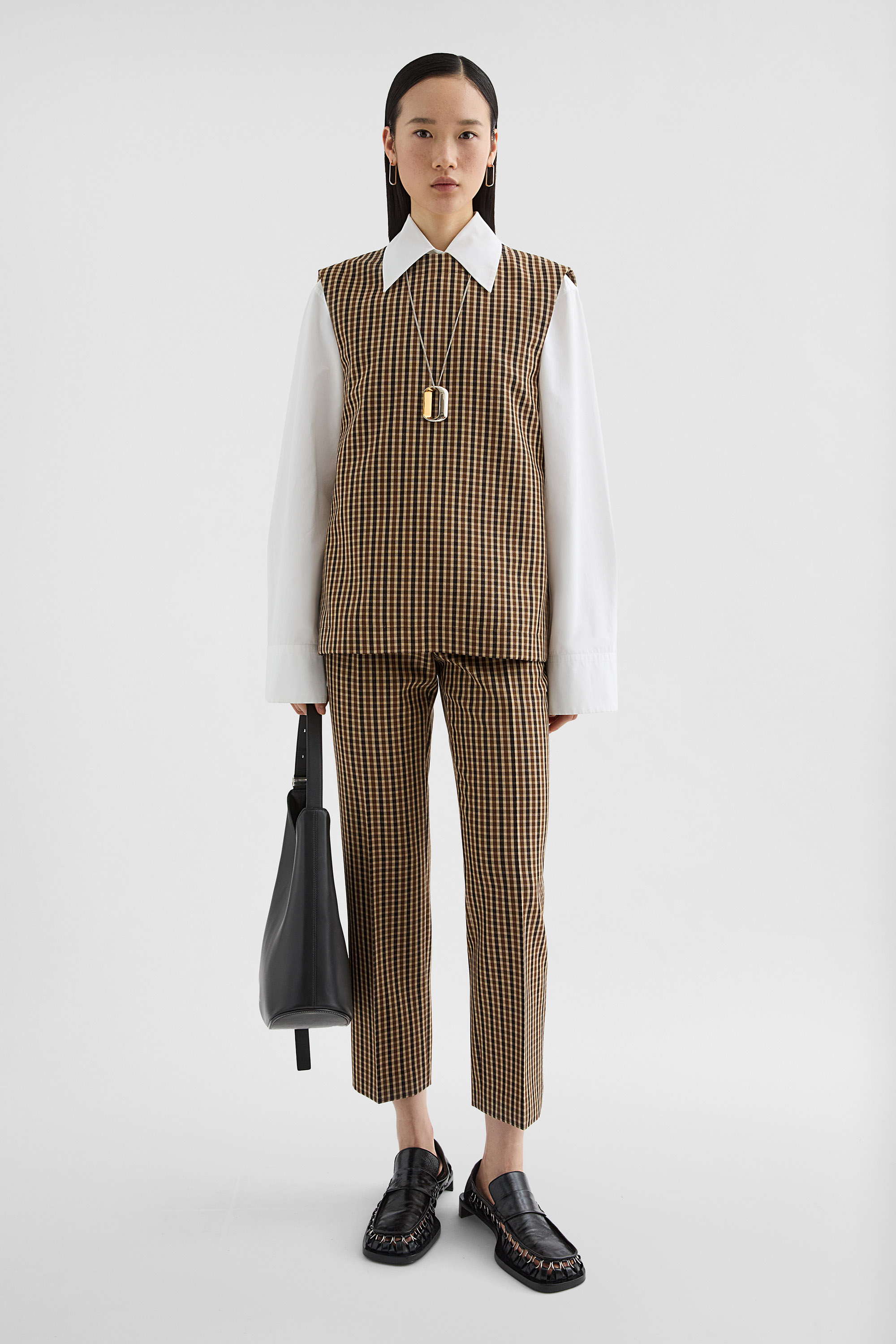 Wool Canvas Crew-Neck Vest - Tops - Image 1