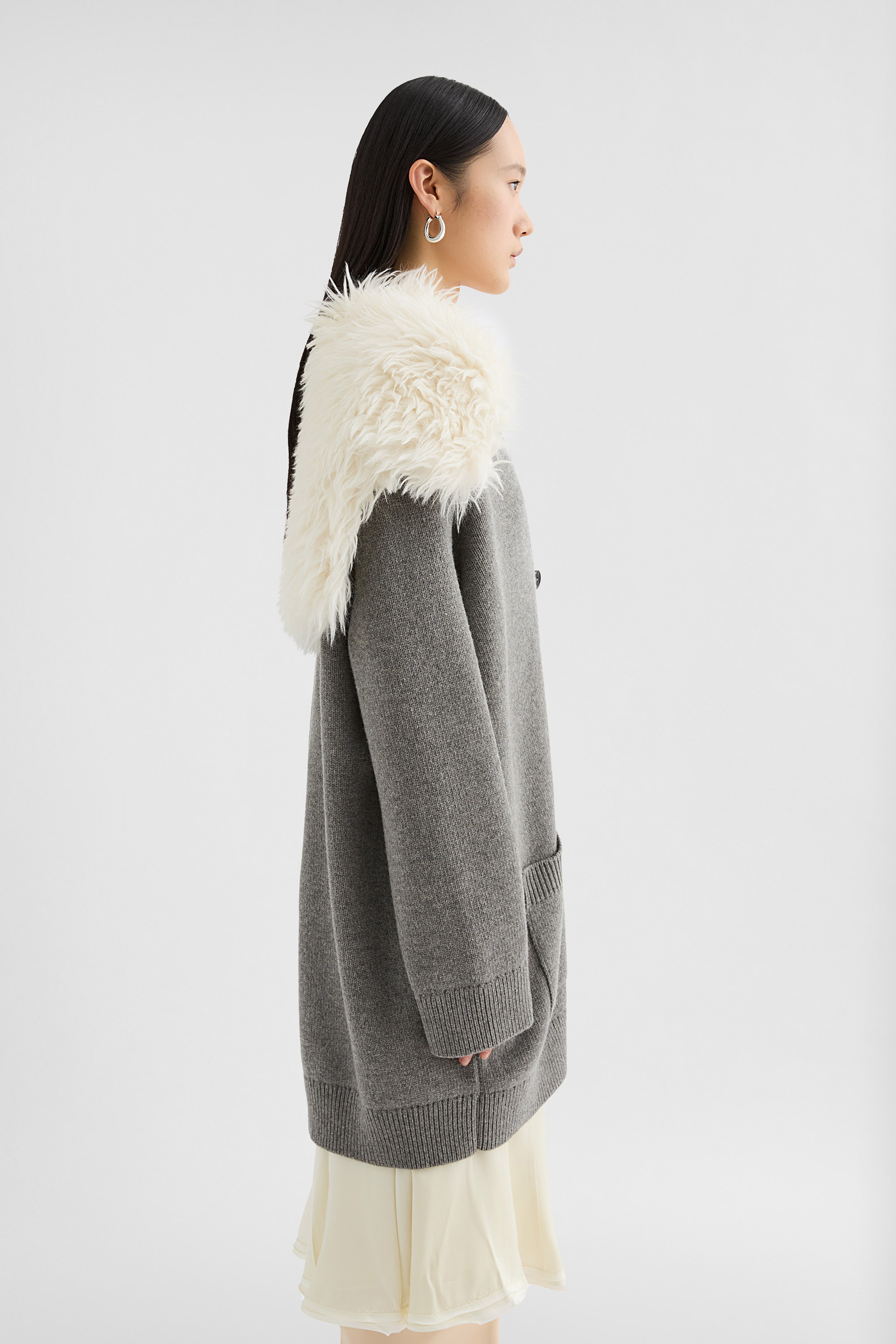 Midweight Wool Blend V-Neck Cardigan - Cardigans - Image 2