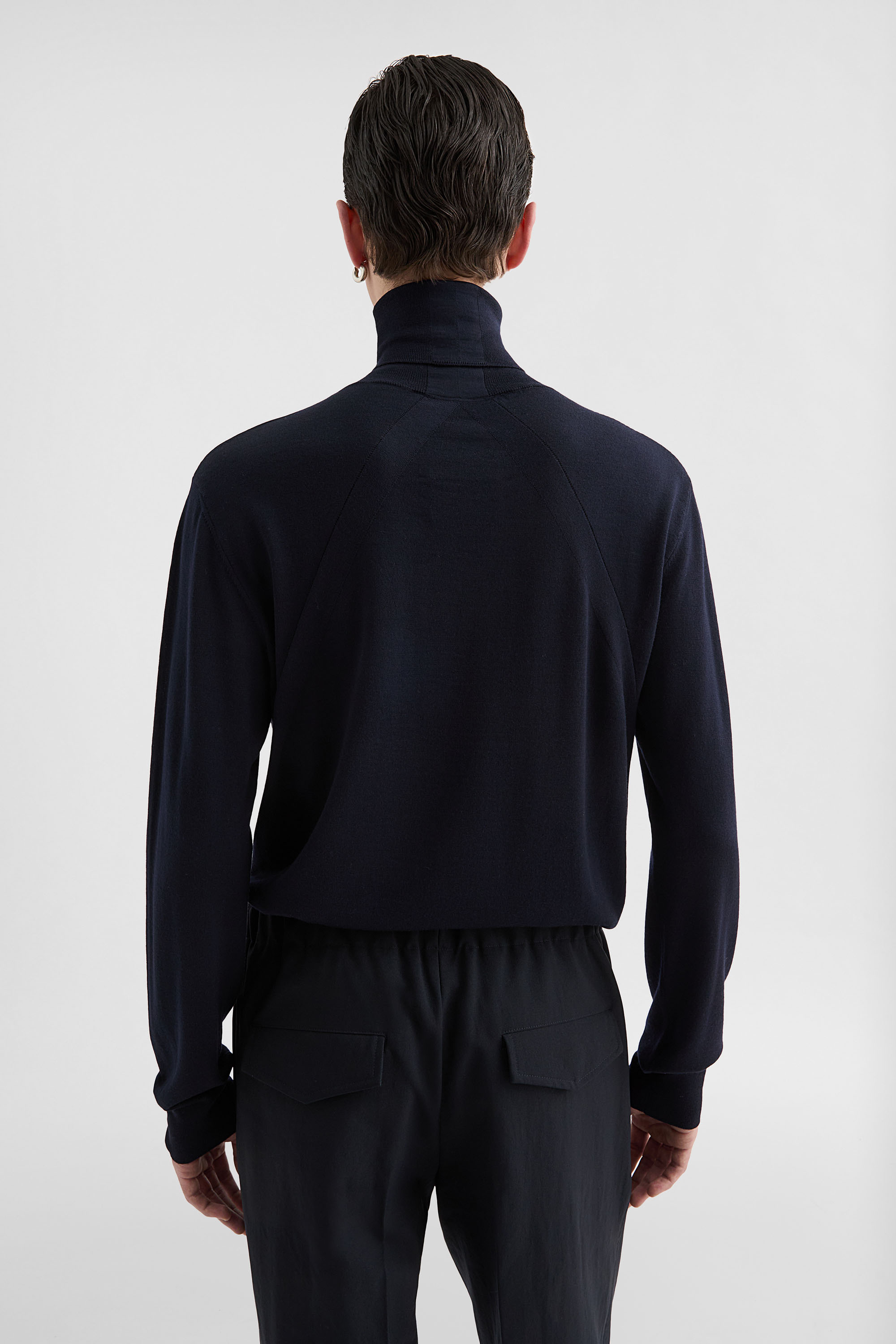 Lightweight Wool High-Neck Sweater - Sweaters - Image 4