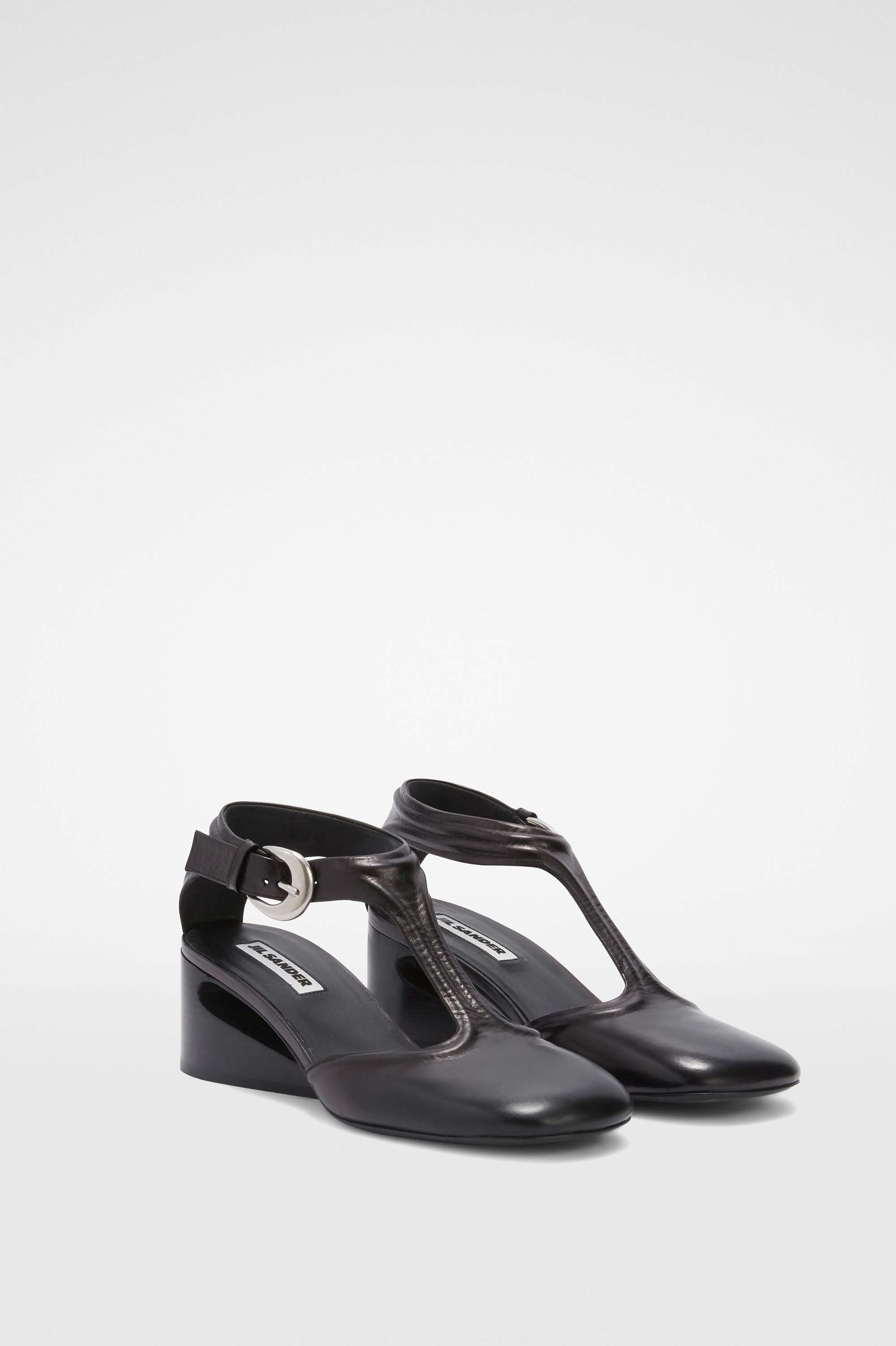 Mary Jane Pump - Heels - Image 4
