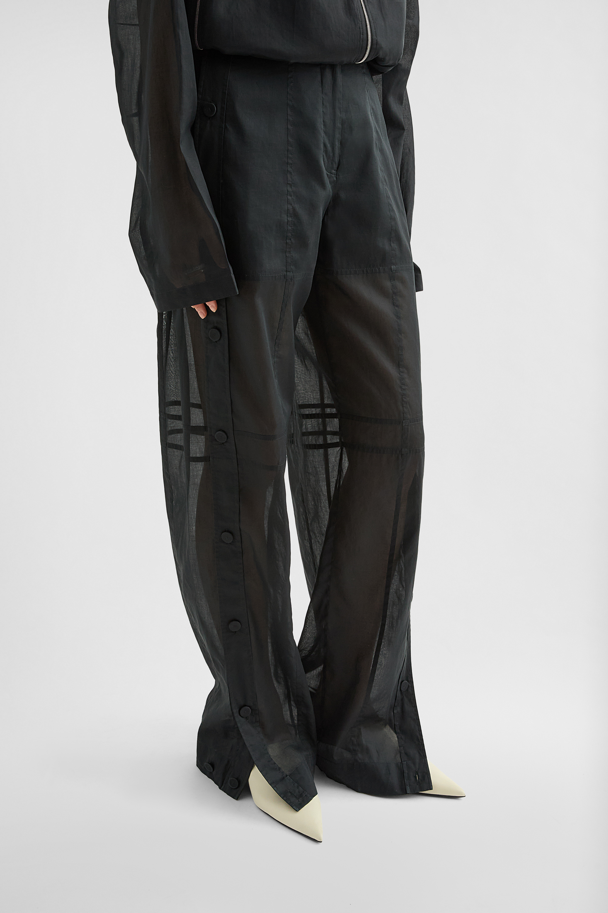 Cotton Muslin Trousers - Trousers - Image 3