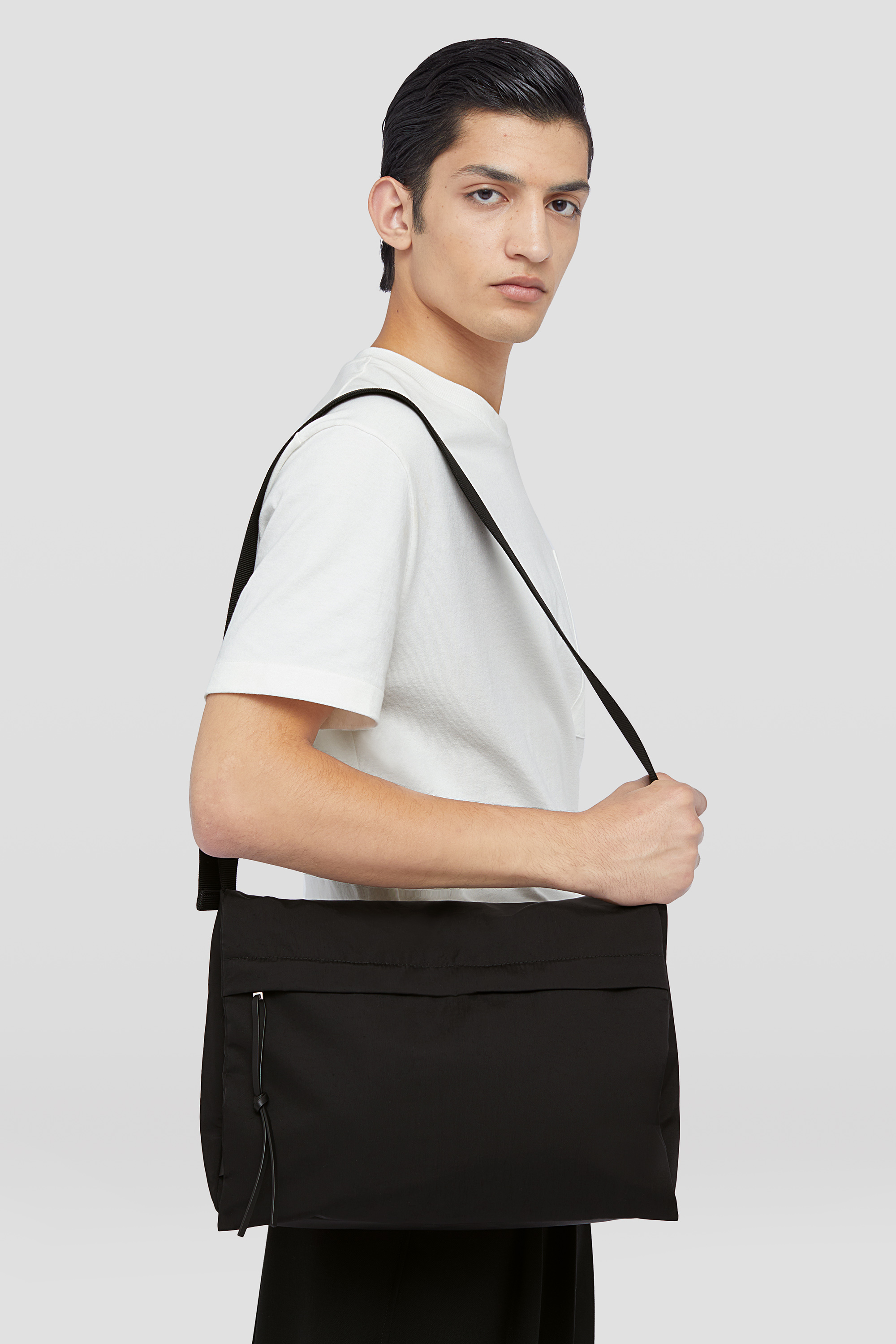 Soft Messenger Large - Crossbodies - Image 3