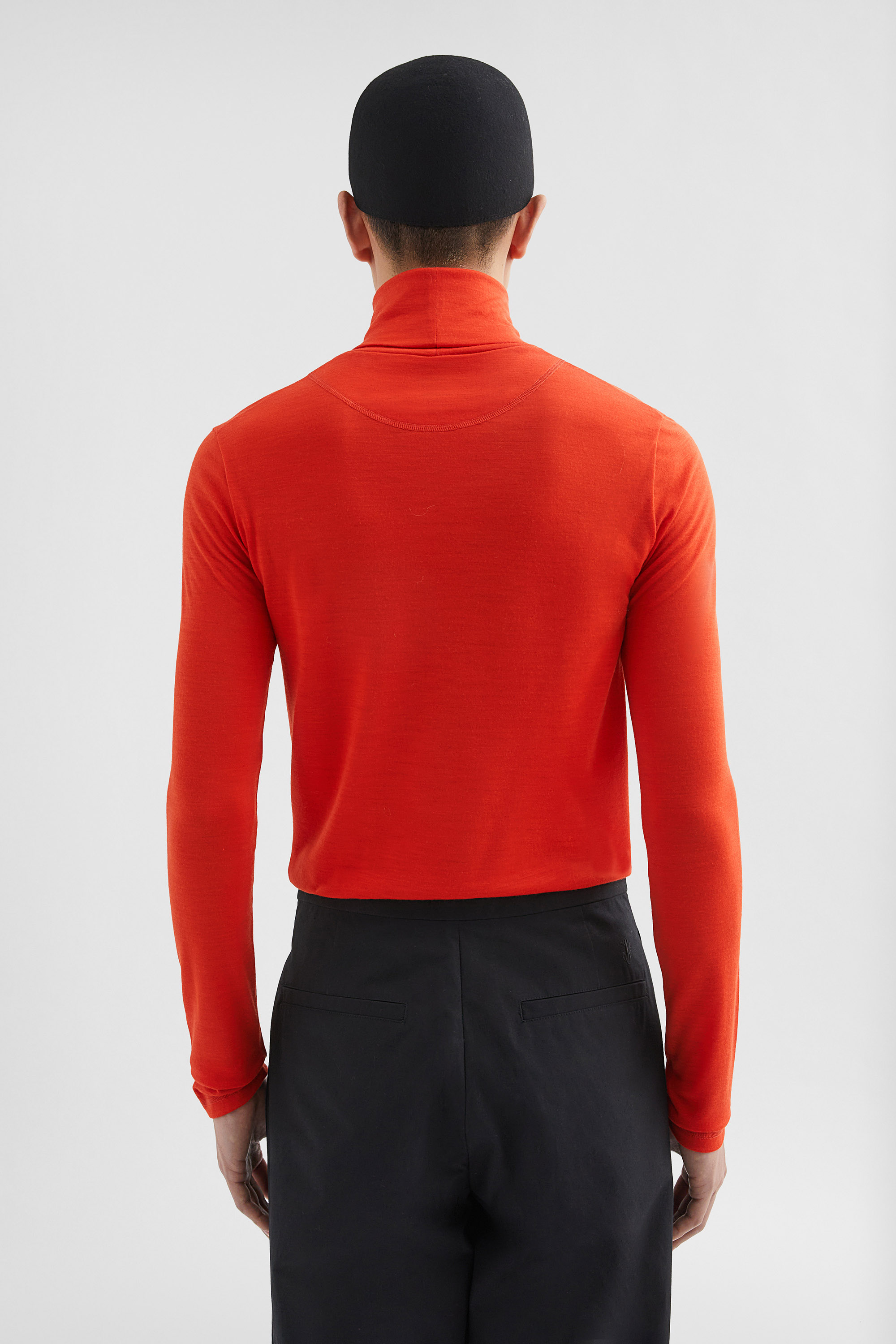 Lightweight Wool Blend High-Neck T-Shirt - T-shirts - Image 4