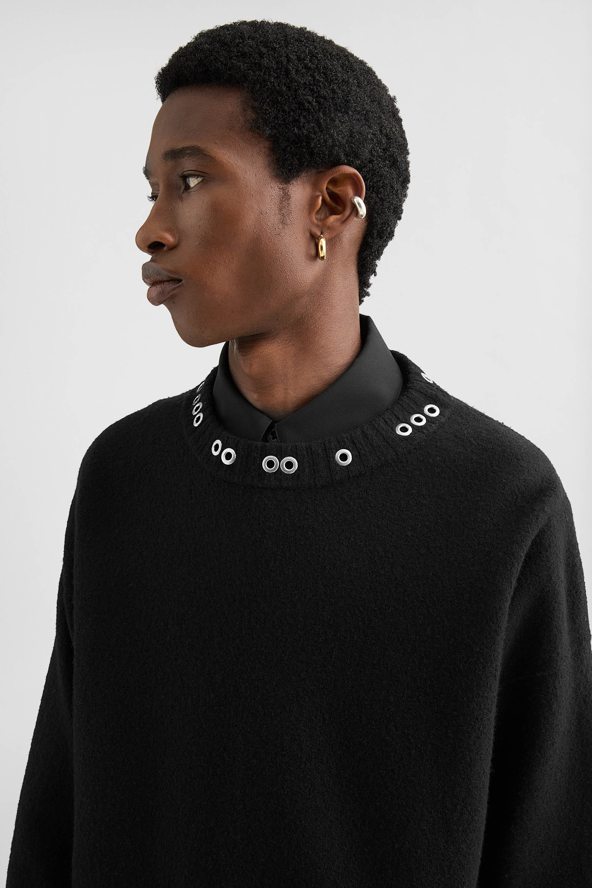 Lightweight Wool Crew-Neck Sweater - Sweaters - Image 3