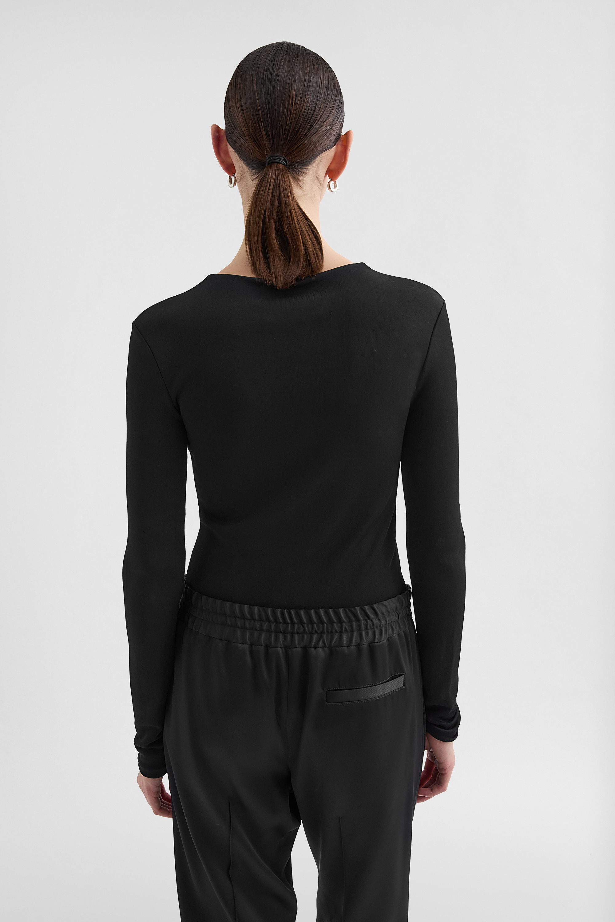 Fluid Viscose Crew-Neck T-Shirt - Tops - Image 4