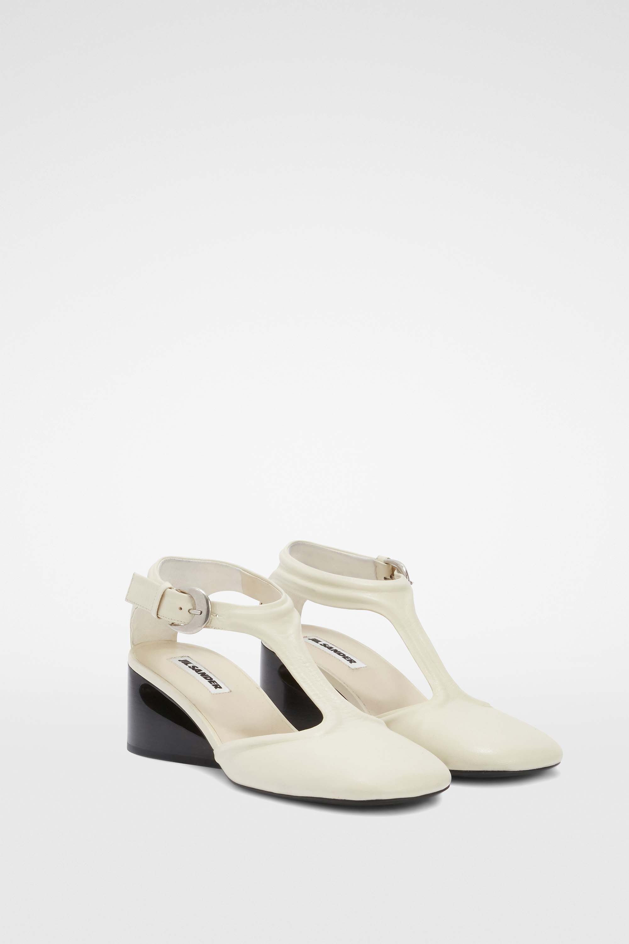 Mary Jane Pump - Heels - Image 4