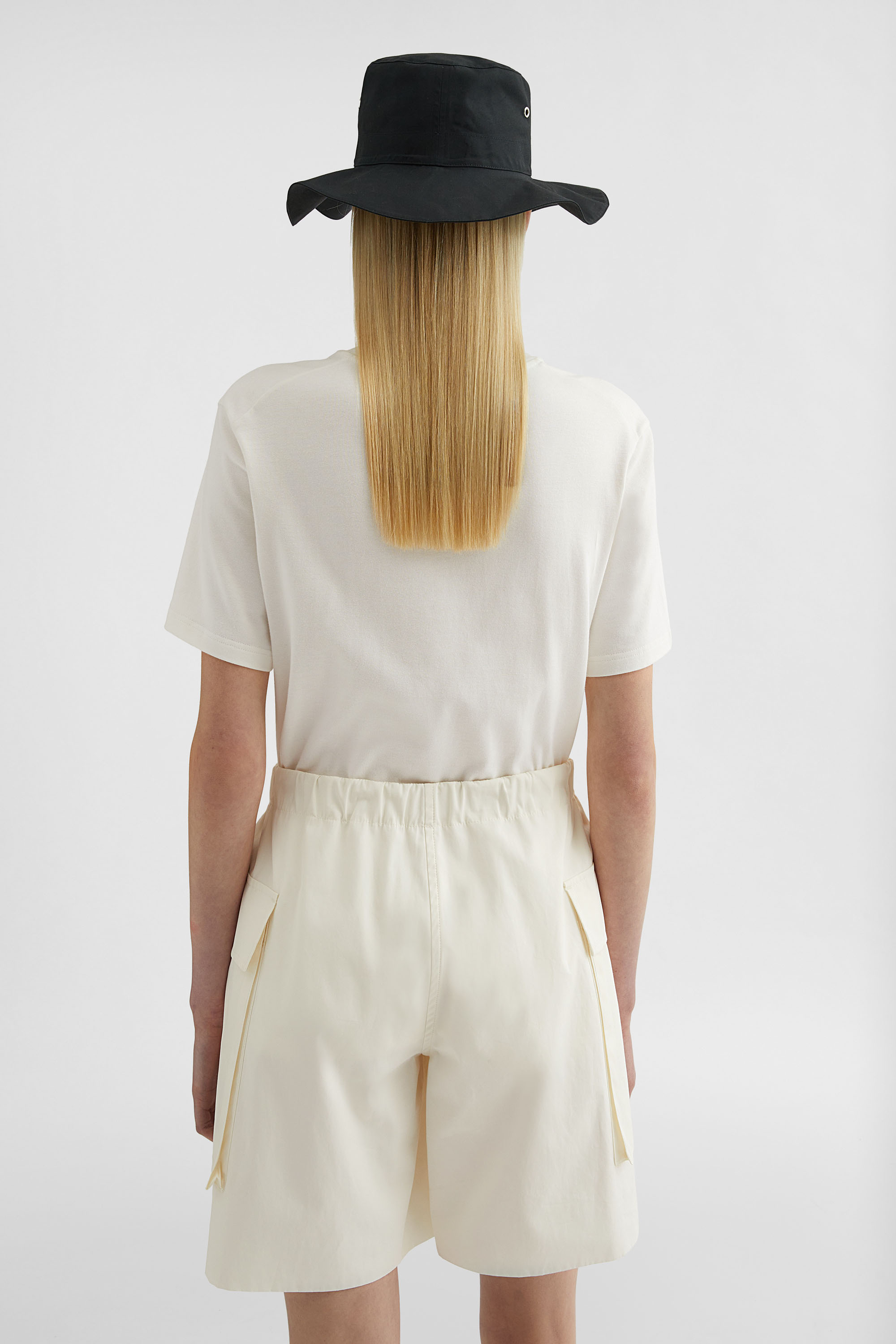 Cotton Crew-Neck T-Shirt - T-shirts - Image 4