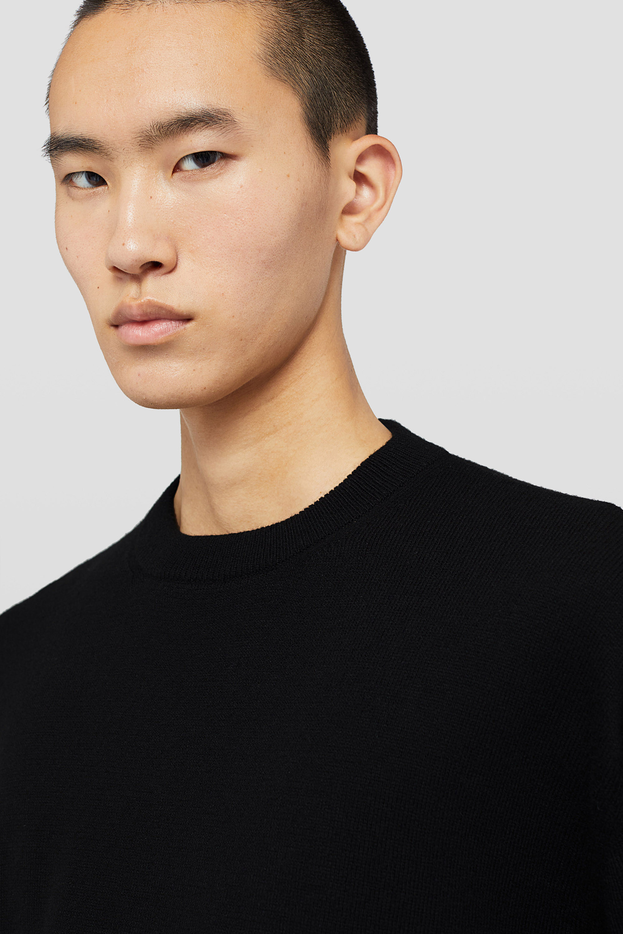 Cashmere Blend Crew-Neck Sweater - Sweaters - Image 4