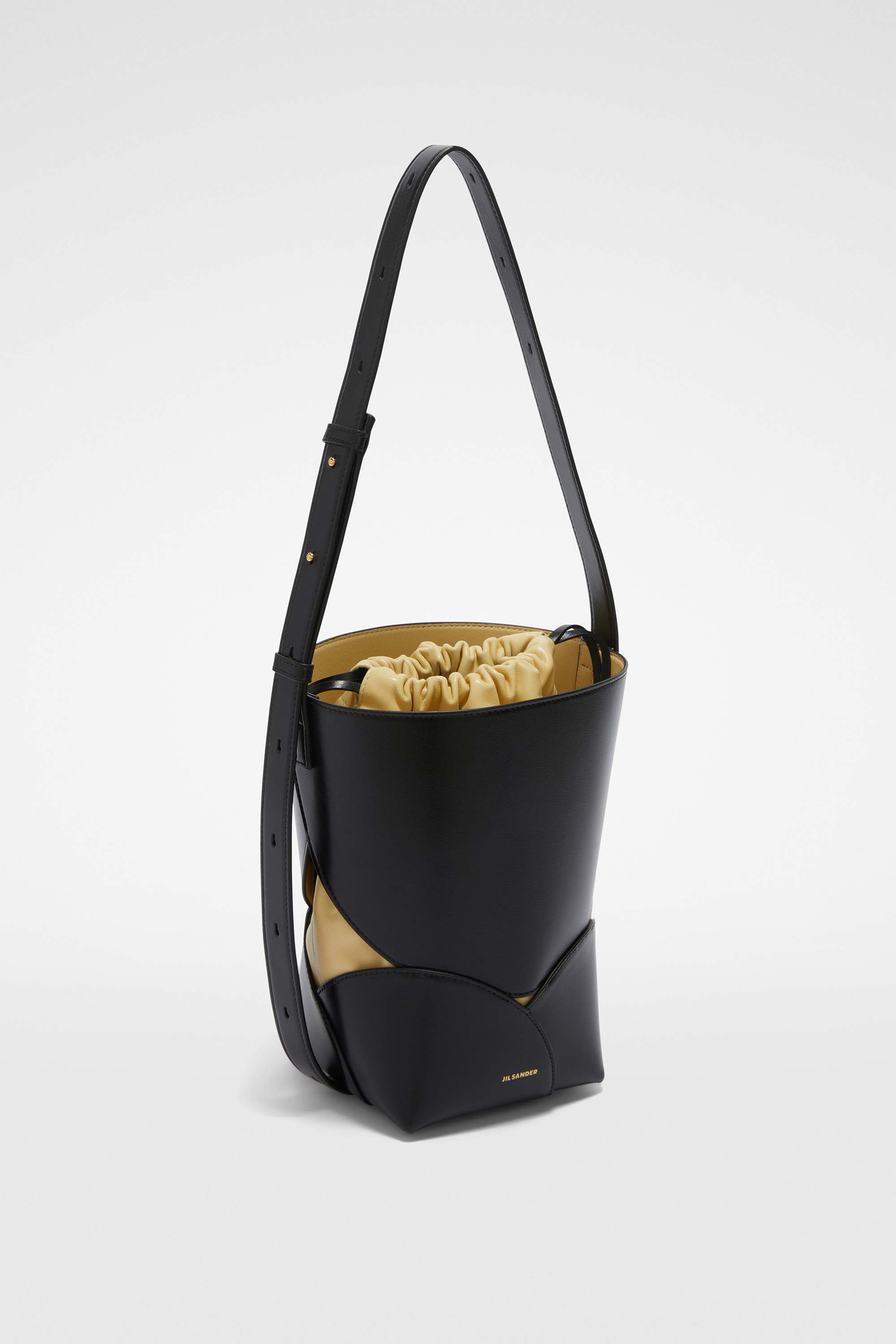 Curve Bucket Small - Shoulder bags - Image 6