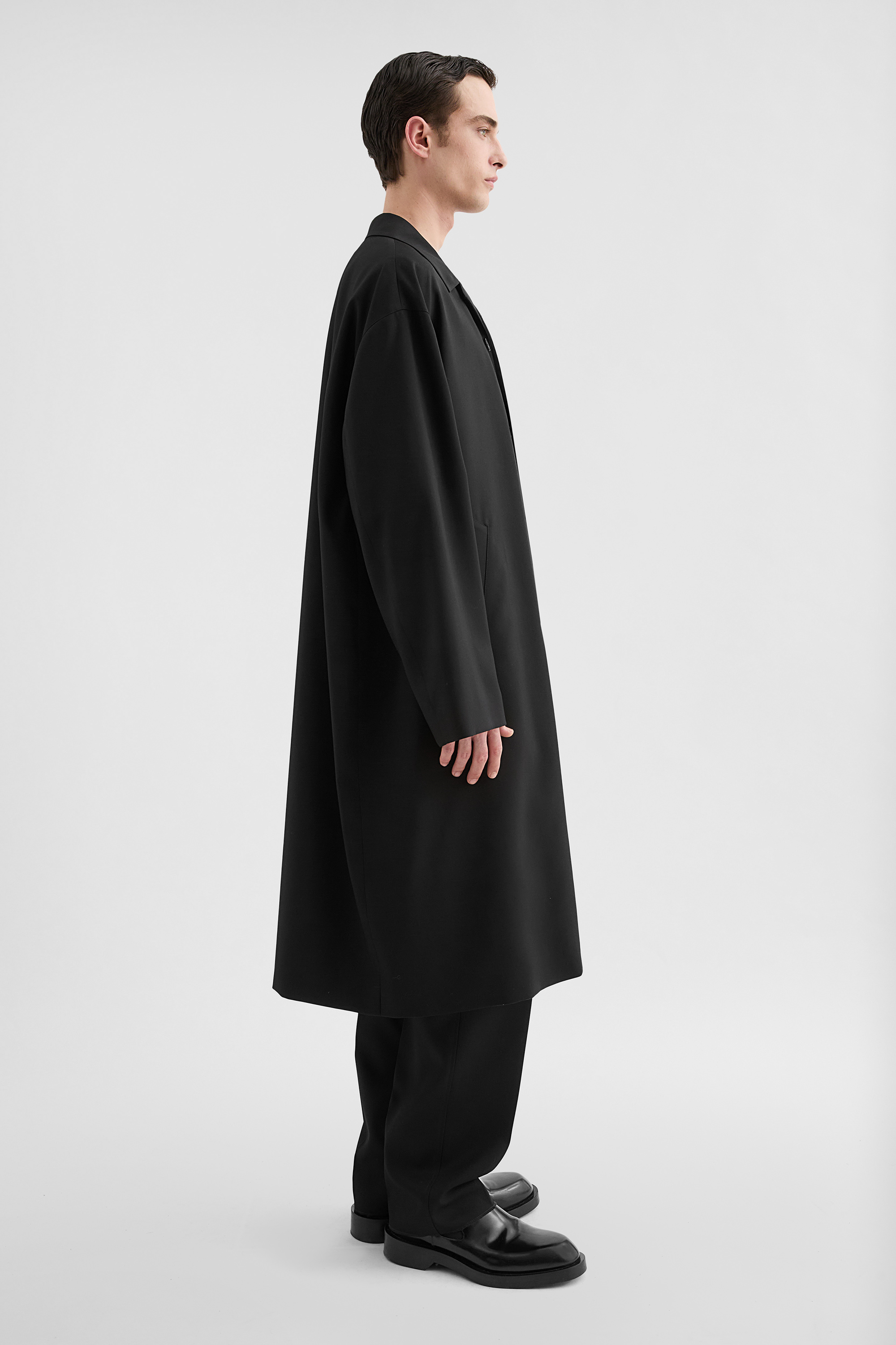 Lightweight Wool Gabardine Coat - Coats - Image 2