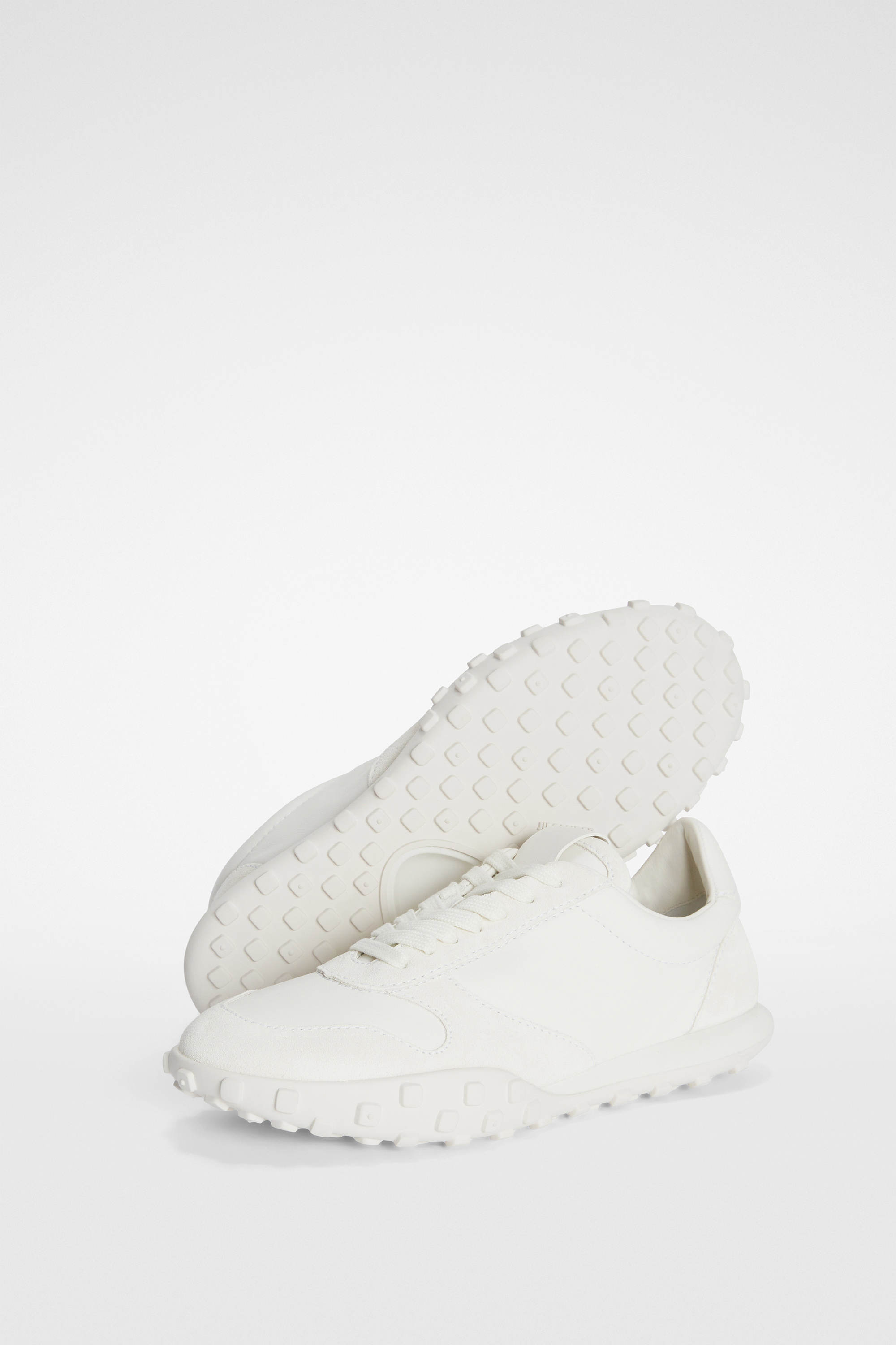 Moon Sneaker - Sneakers - Image 8