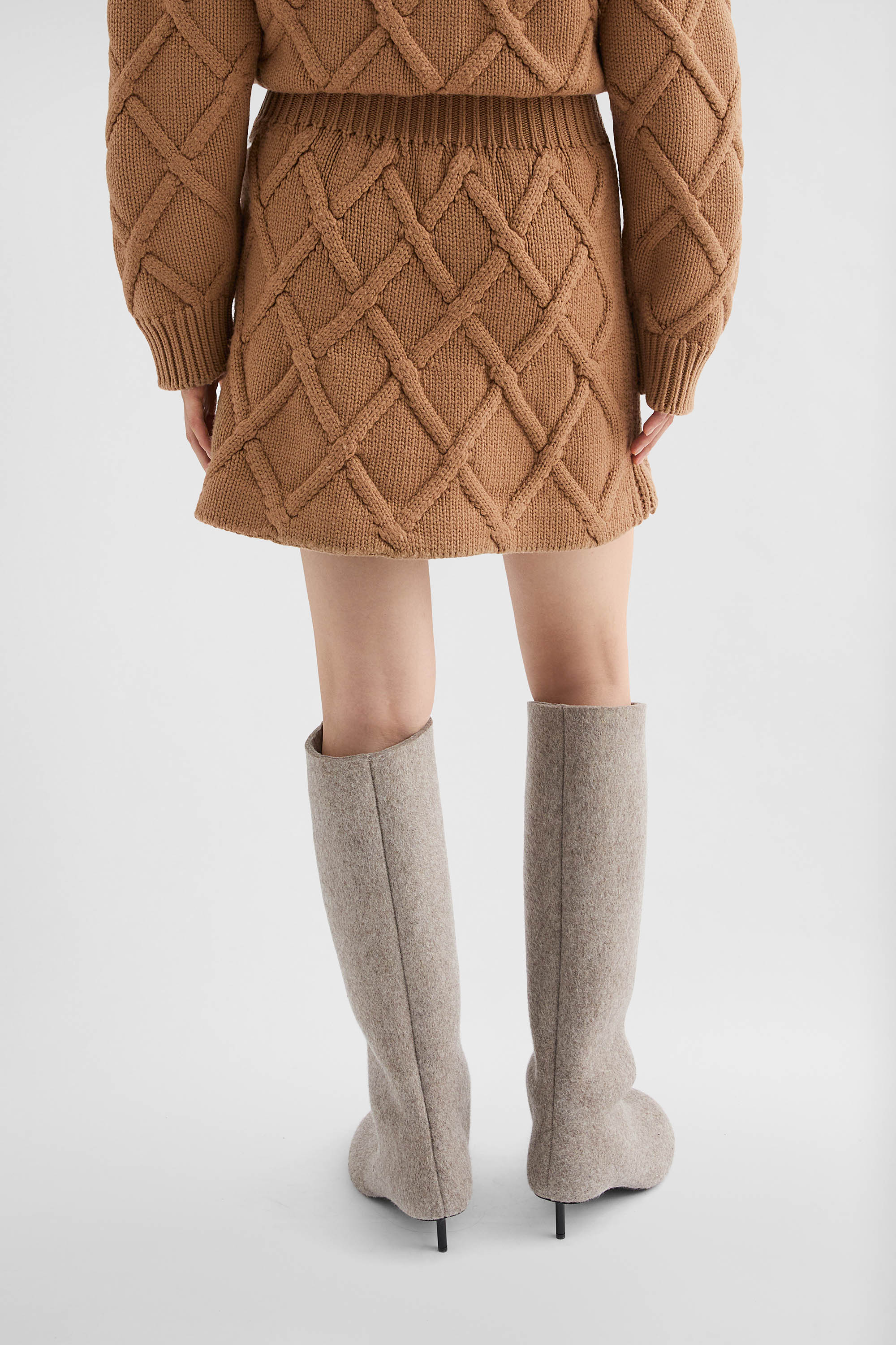 Wool Knit Mini Skirt - Skirts - Image 4